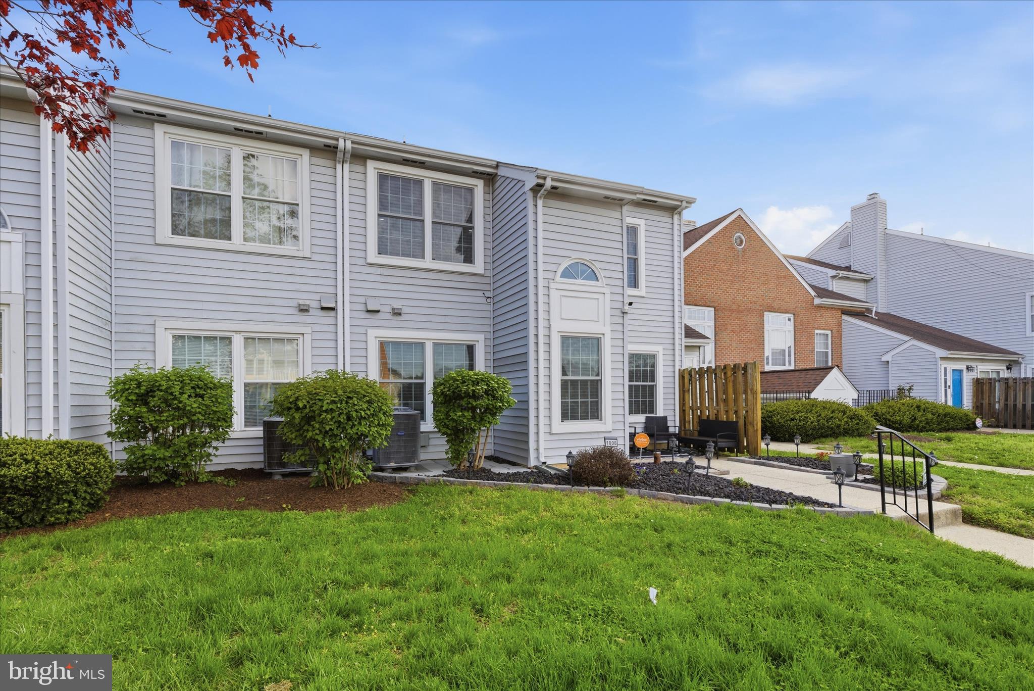 1008 SPRING VALLEY COURT