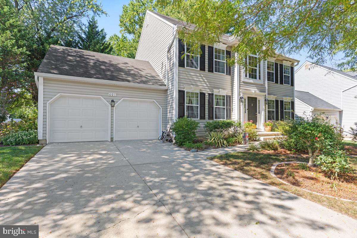 601 ROBINSON PLACE COURT