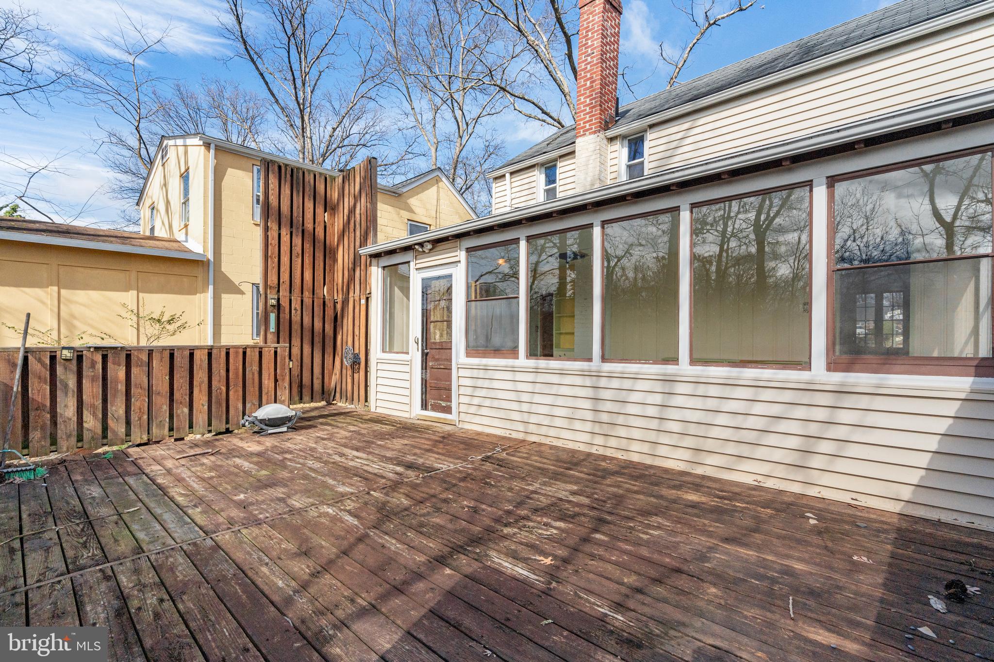 COLUMBIA FOREST - Residential