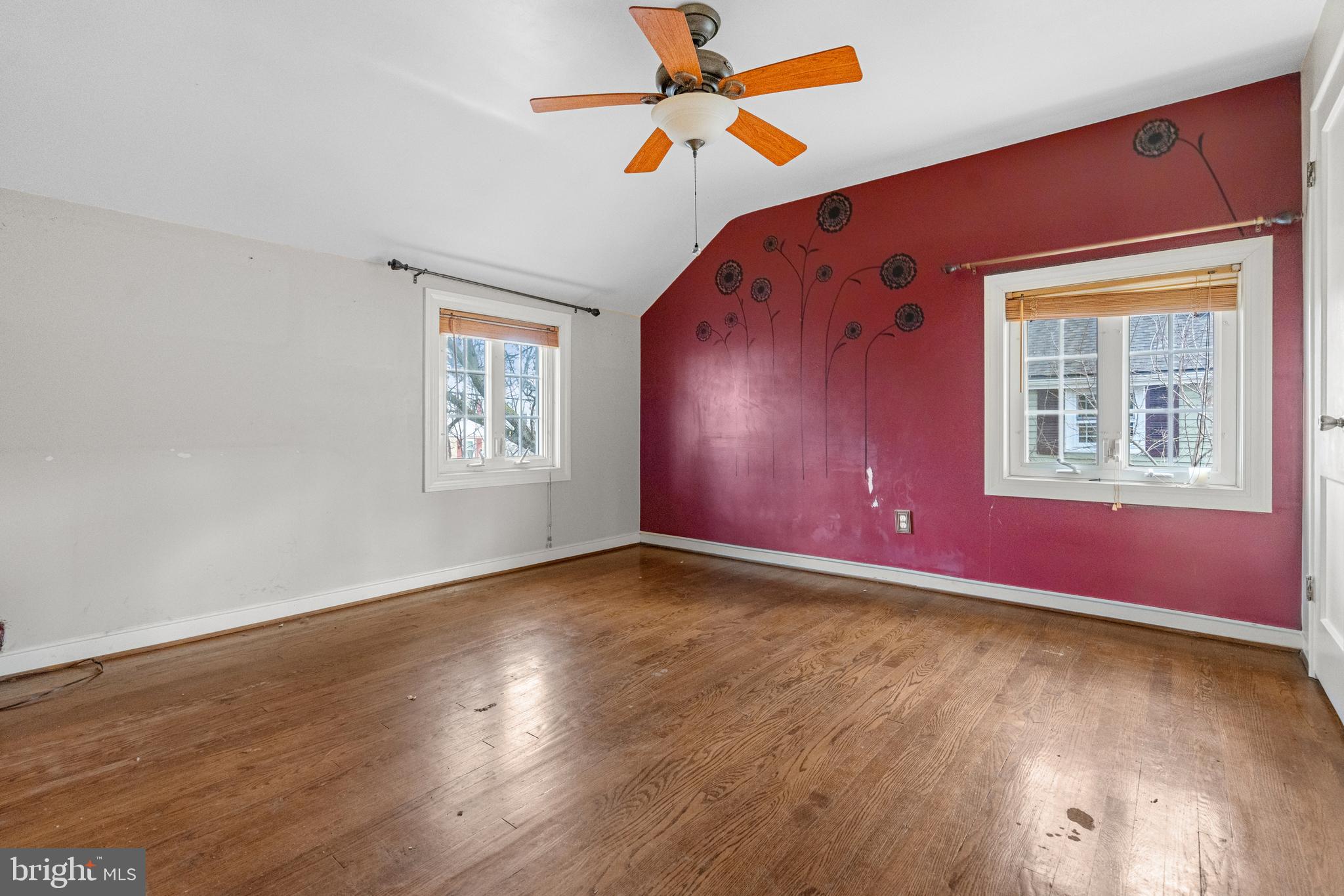 COLUMBIA FOREST - Residential