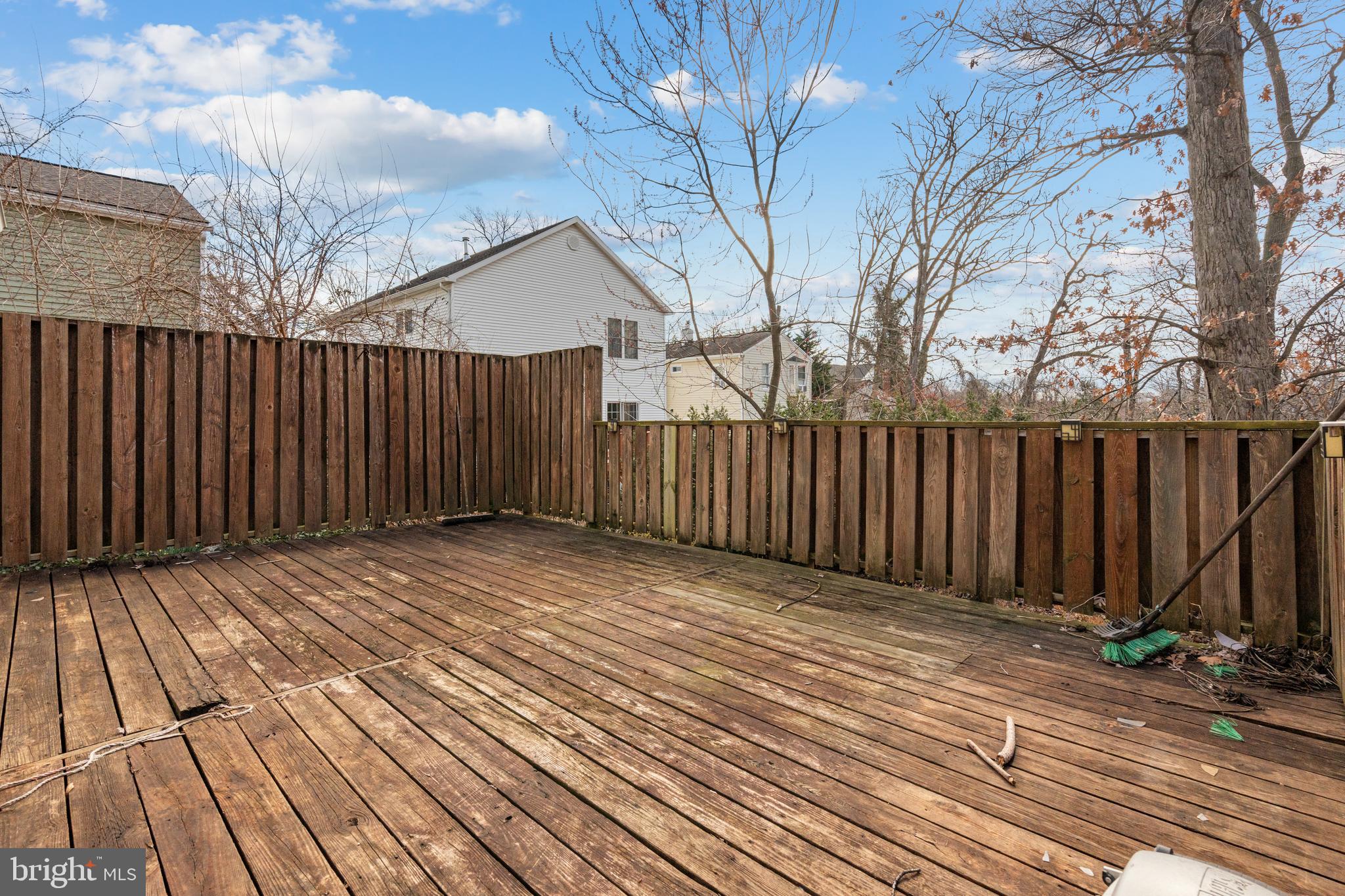 COLUMBIA FOREST - Residential