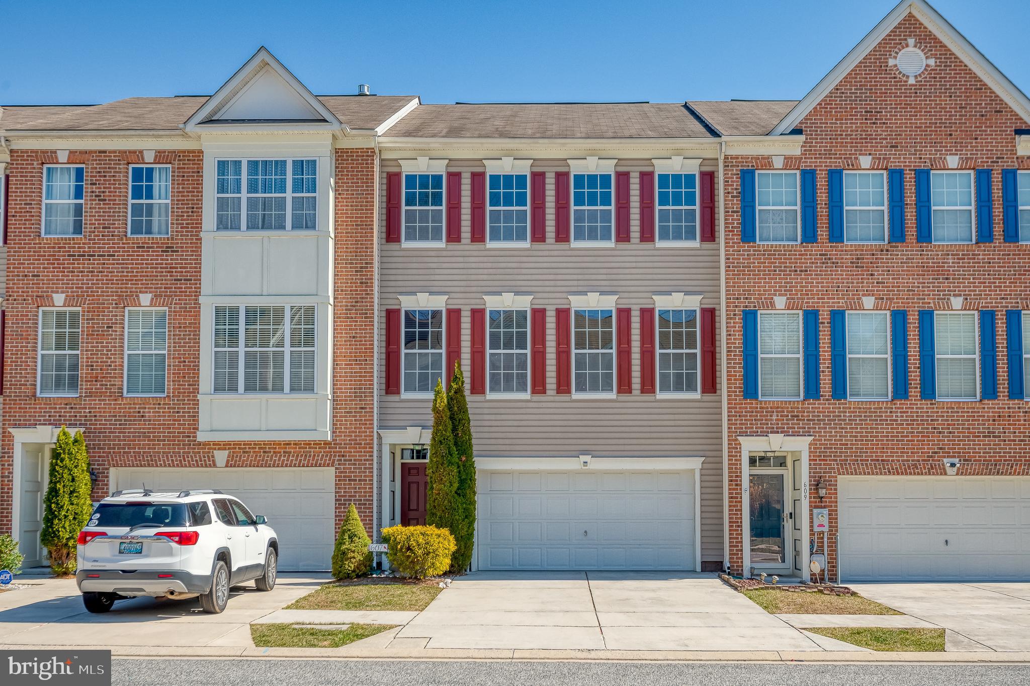 607 ENGLISH IVY WAY