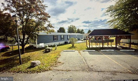 808 TROPHY WAY BEAR DE 19701