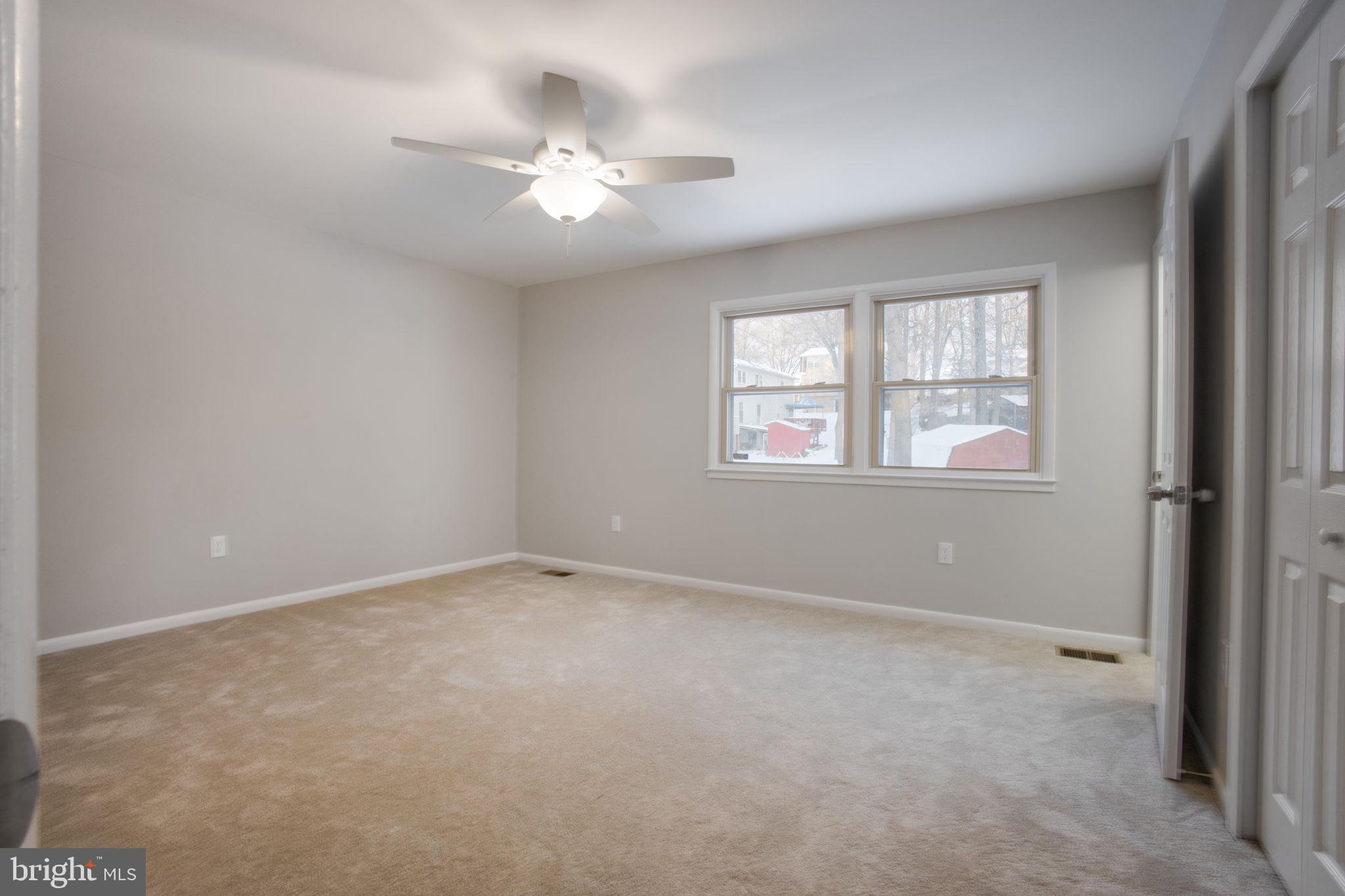 ASHFORD - Residential