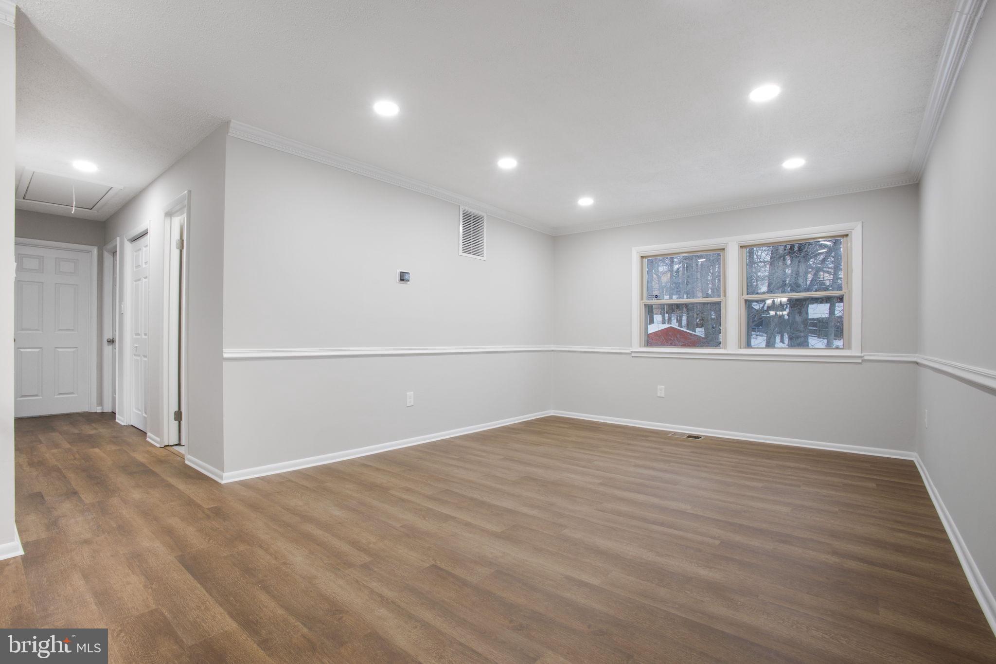 ASHFORD - Residential