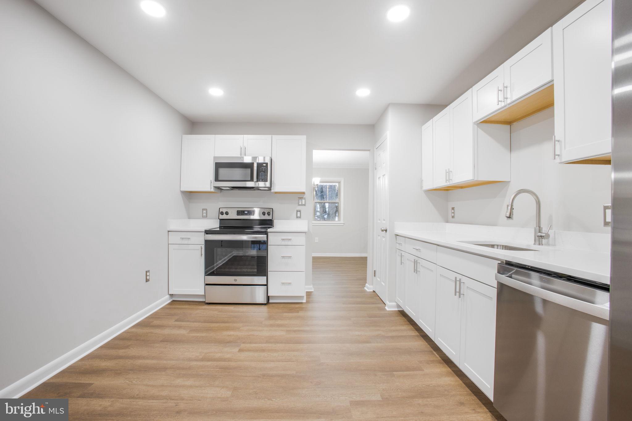 ASHFORD - Residential