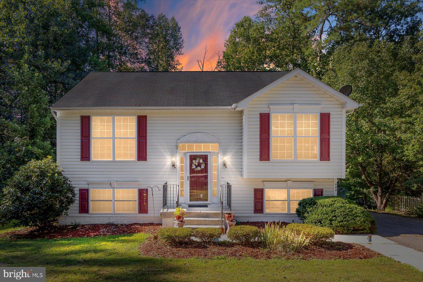 LAKE LAND OR - Residential