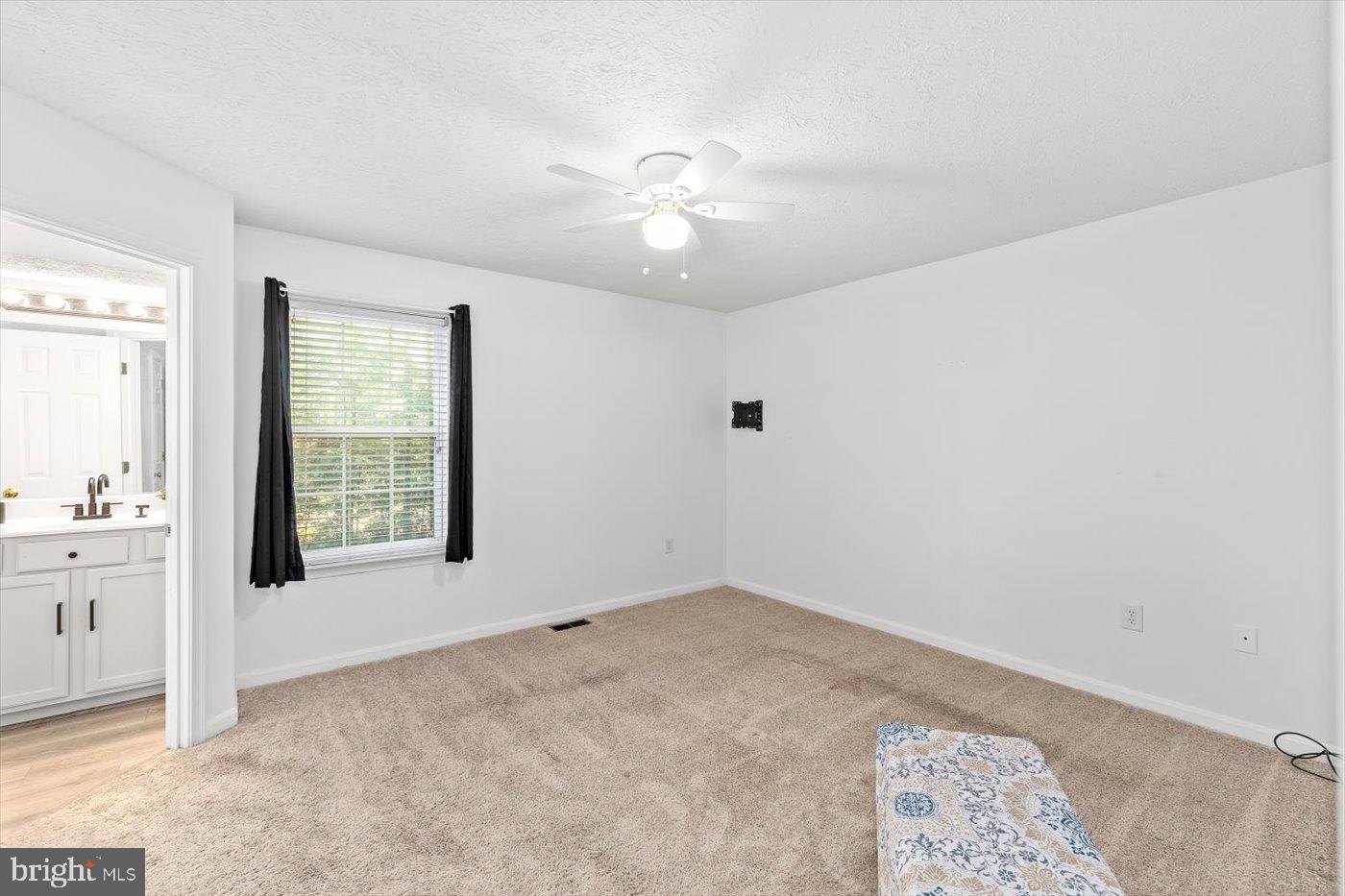 LAKE LAND OR - Residential