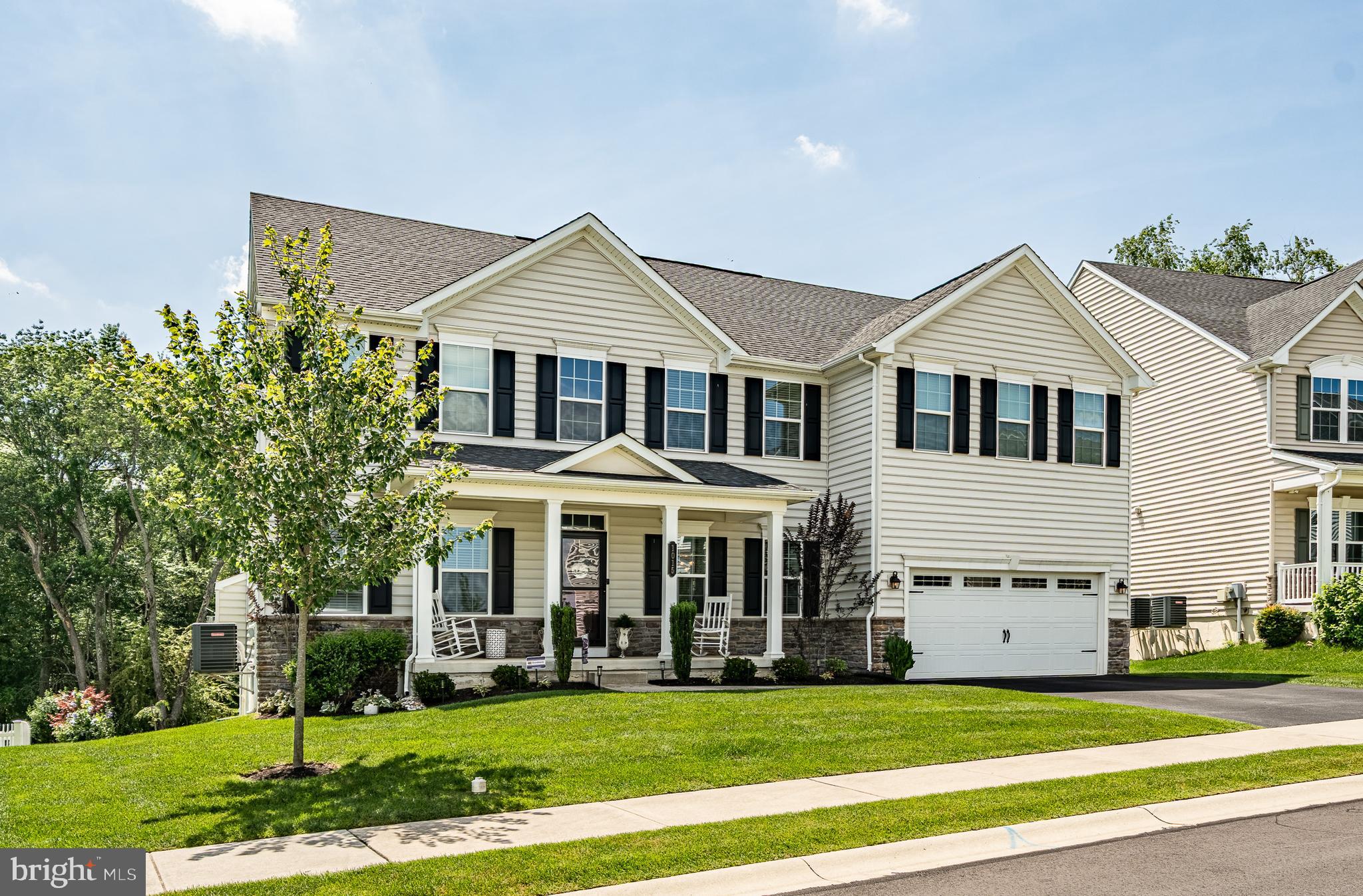 1015 SMITHFIELD LANE