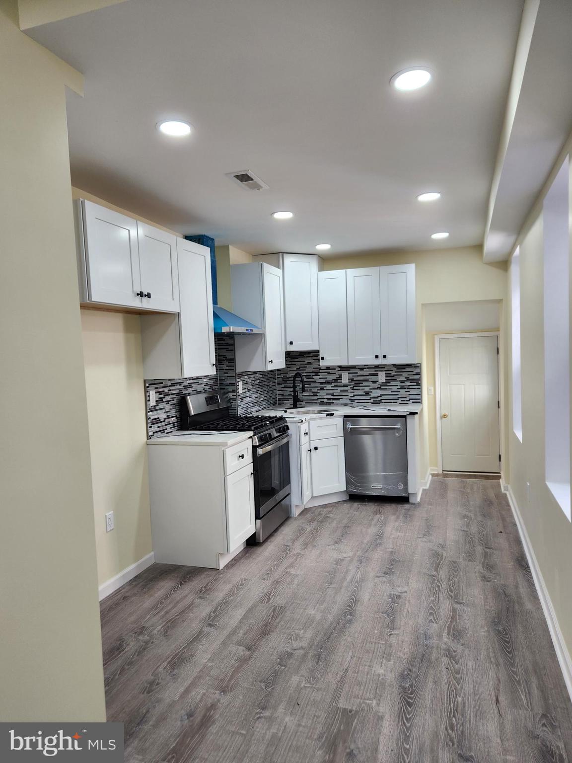 GERMANTOWN - Residential