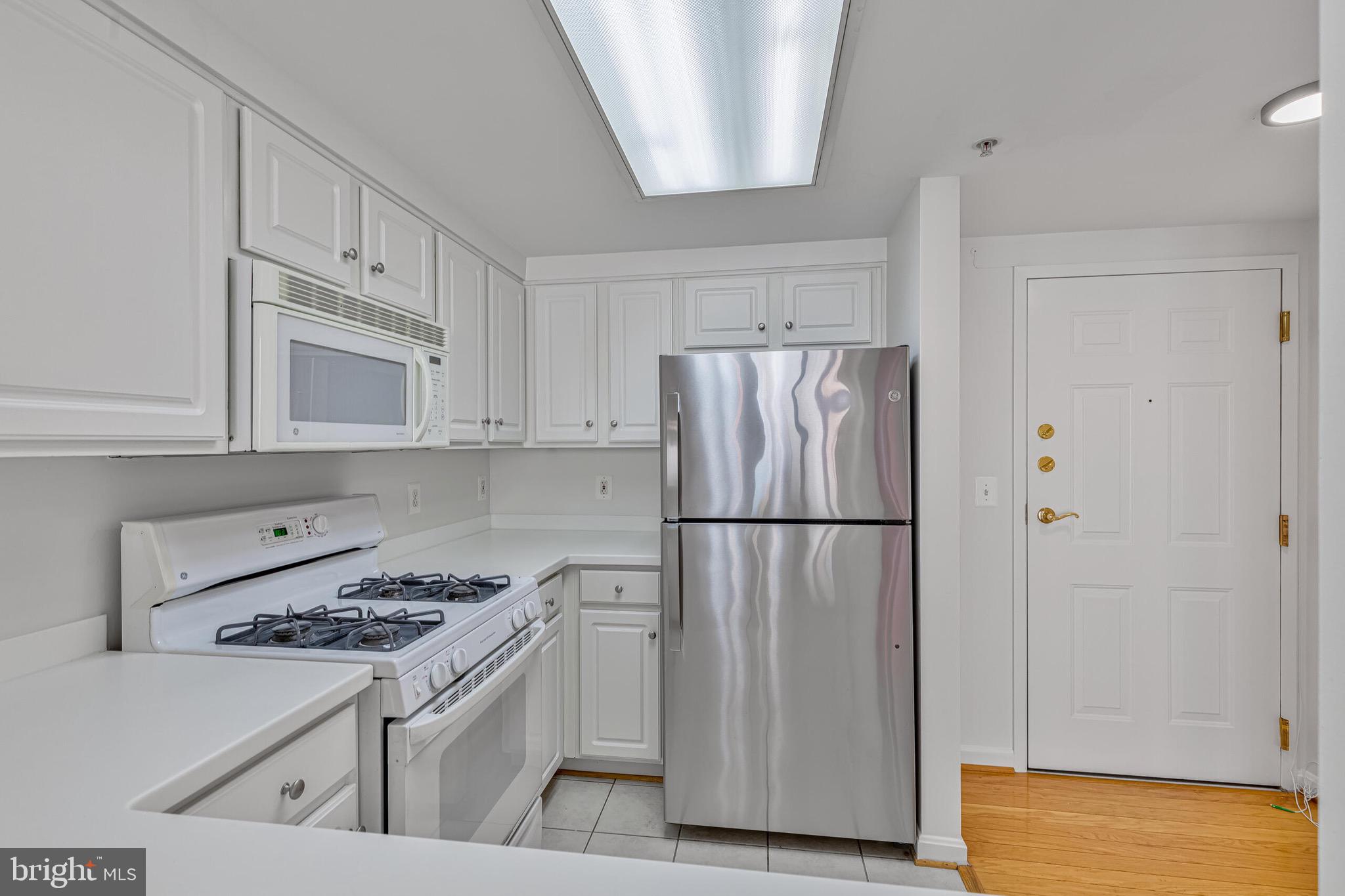 3830 9TH STREET N 508E