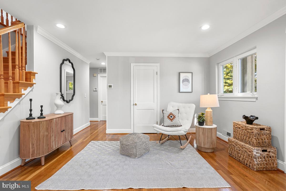 STONELEIGH - Residential