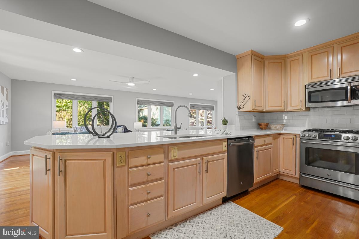 STONELEIGH - Residential