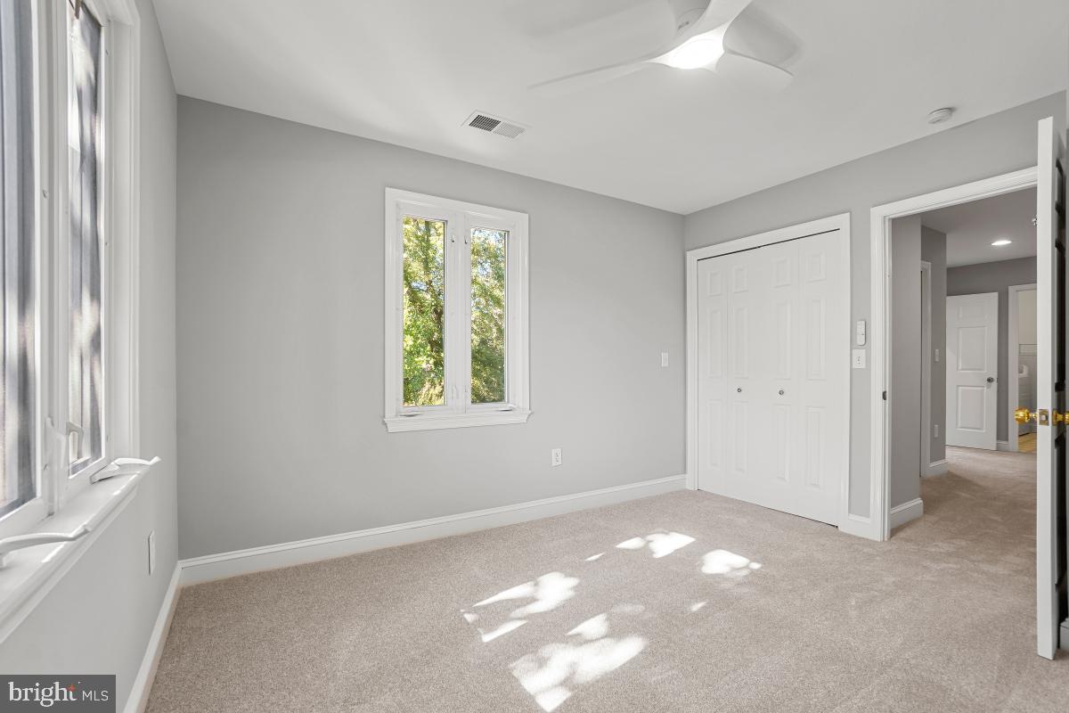 STONELEIGH - Residential