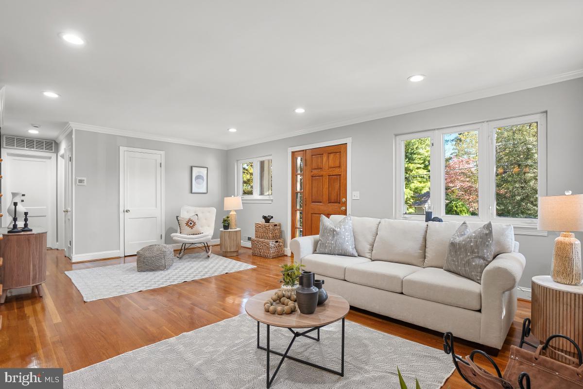 STONELEIGH - Residential