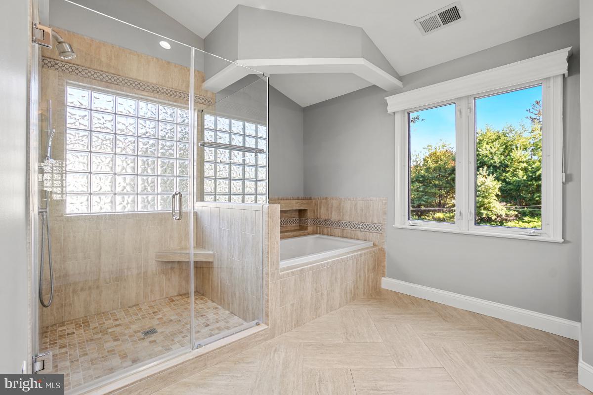 STONELEIGH - Residential