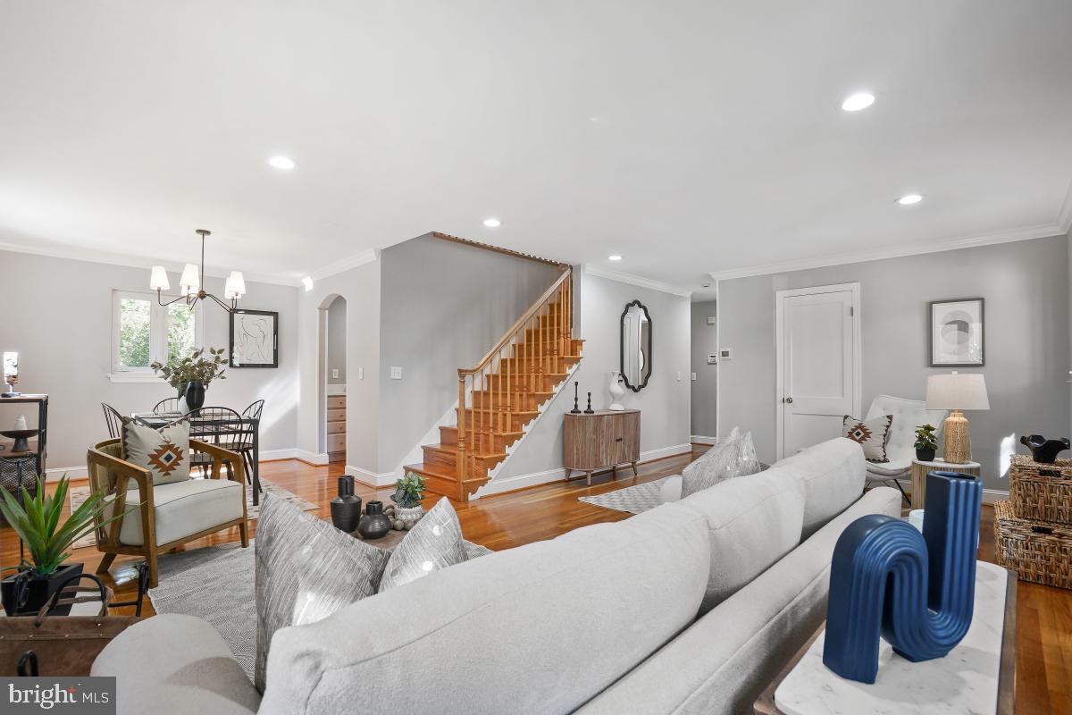 STONELEIGH - Residential