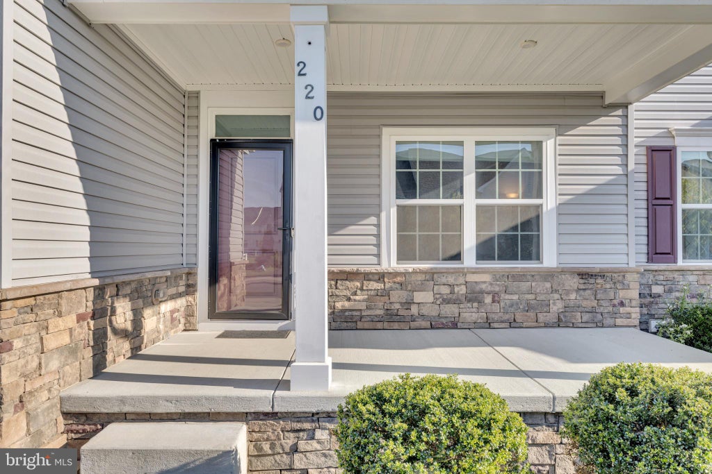 Photo of 220 Felix Drive, NEWARK, DE 19713 (MLS # DENC2111636)