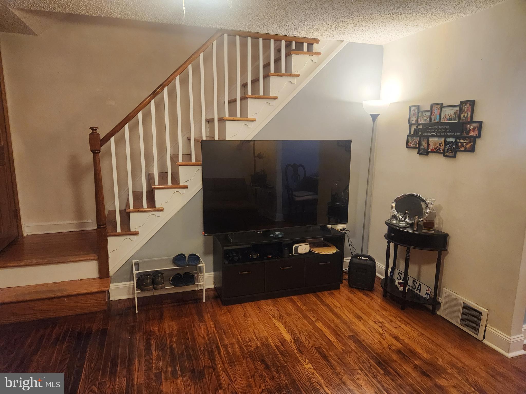 6736 MONTGOMERY AVENUE