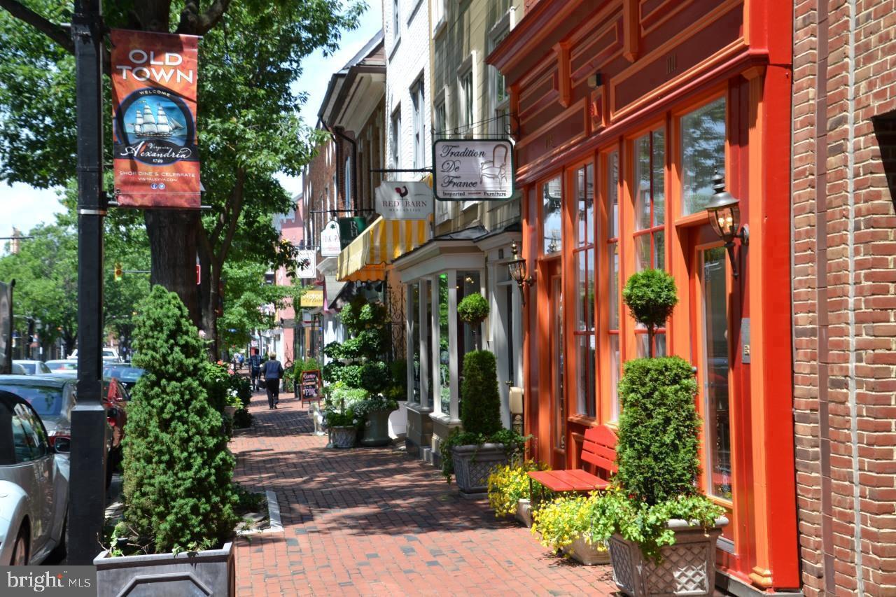 FORT ELLSWORTH - Residential