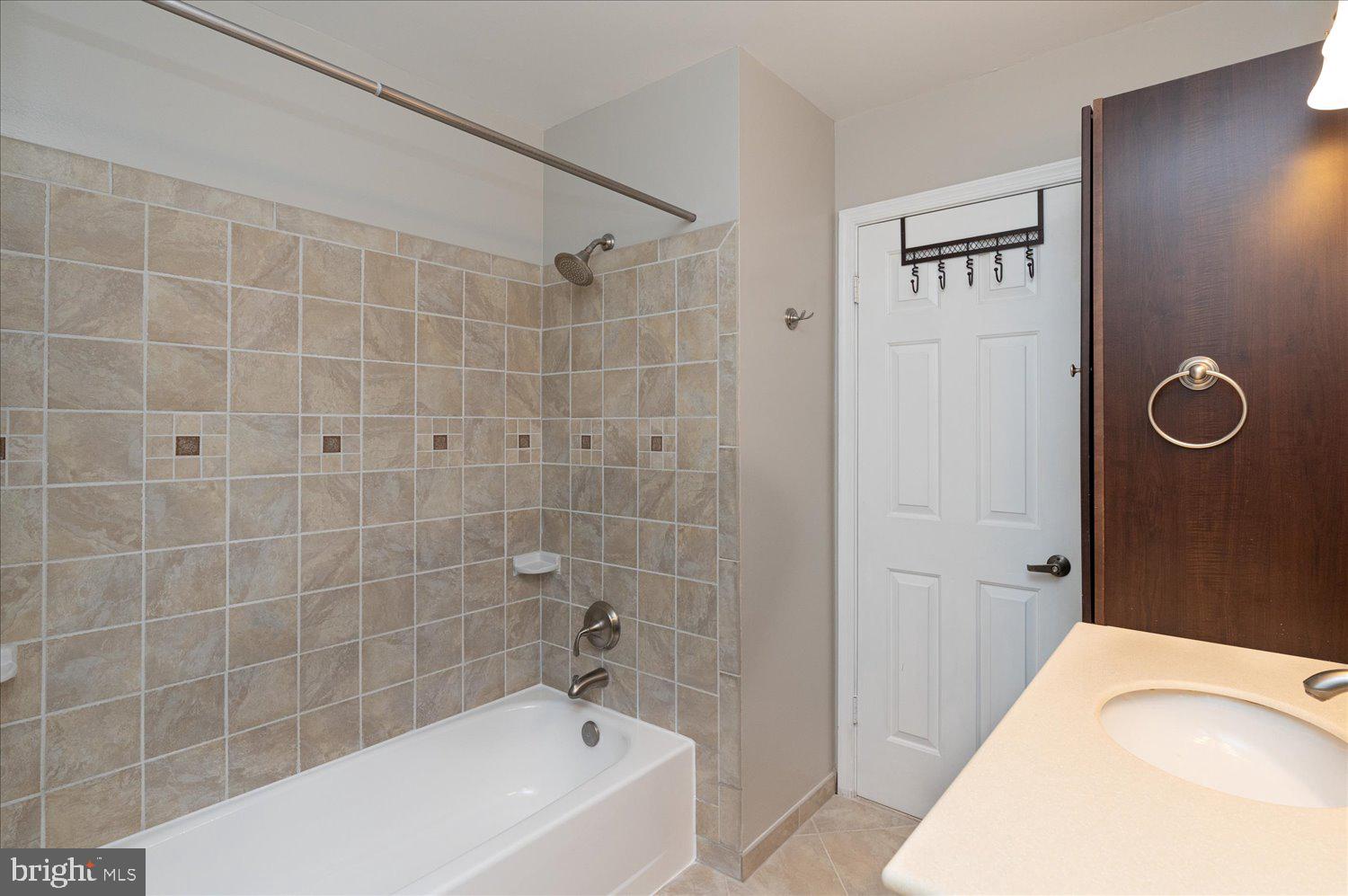 MAGOTHY FOREST - Residential