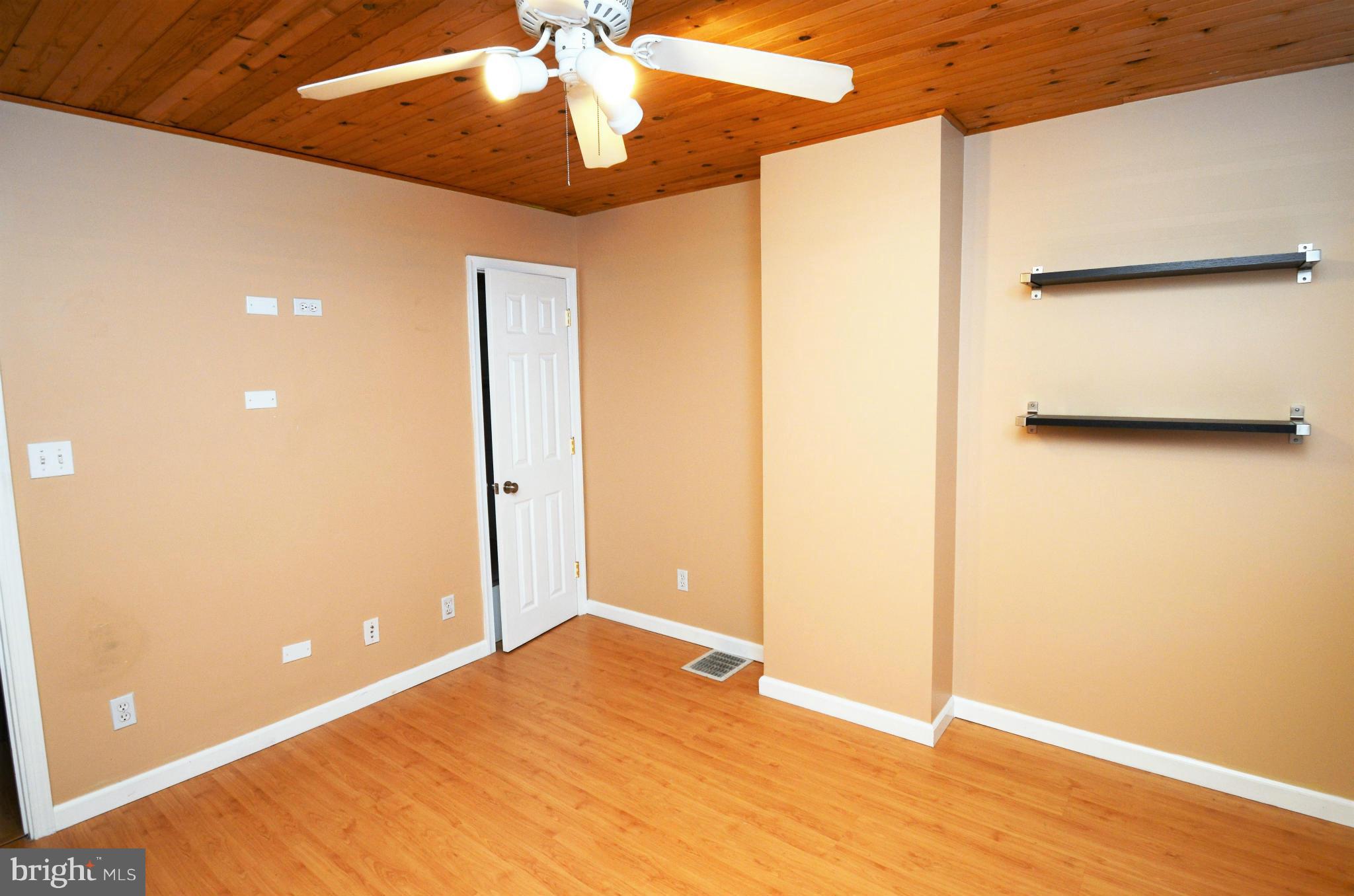 LOCUST POINT - Residential Lease