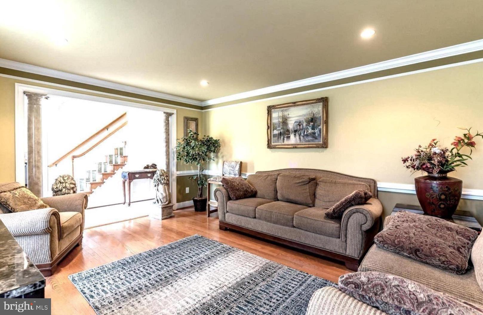 CLARKSBURG OUTSIDE - Residential