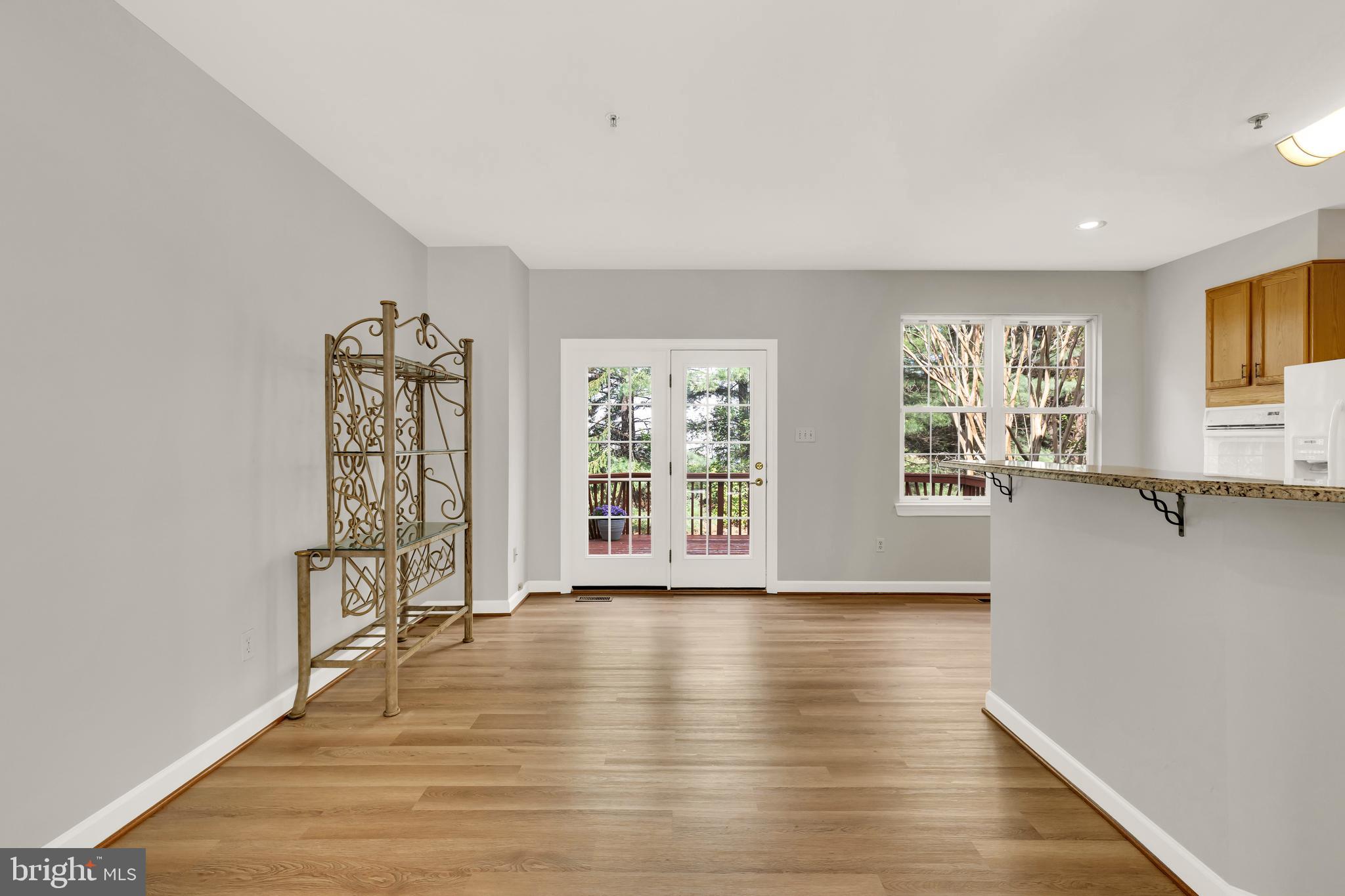 WILLOWS OF POTOMAC - Residential