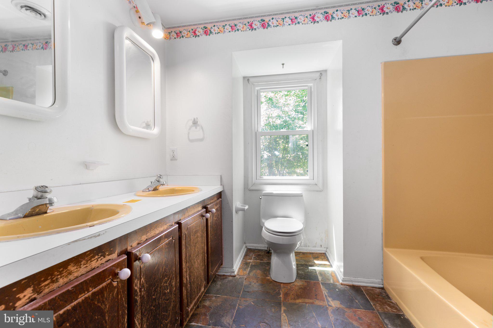 BROOKEWOOD FARMS - Residential