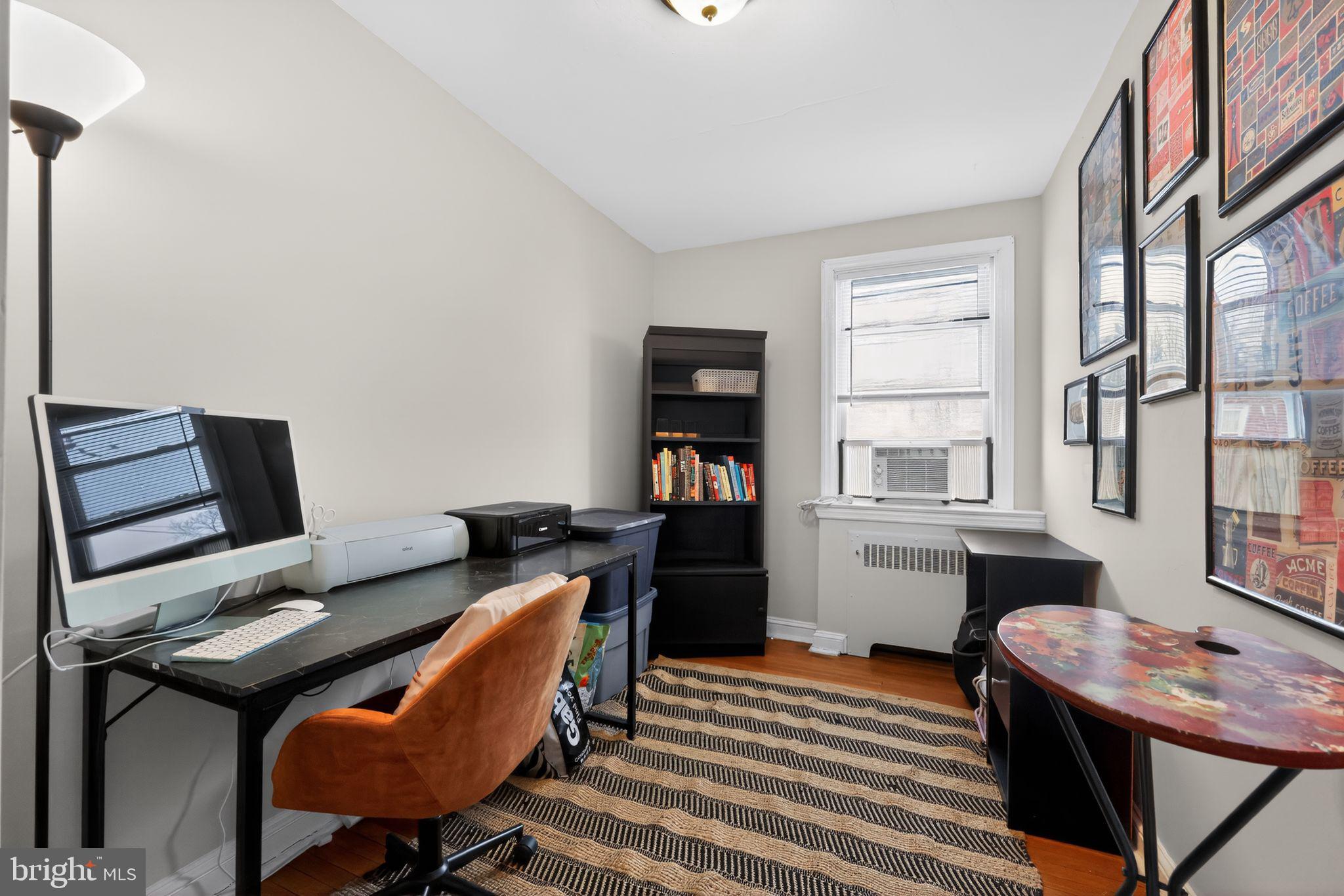 DREXEL PARK GARDEN - Residential