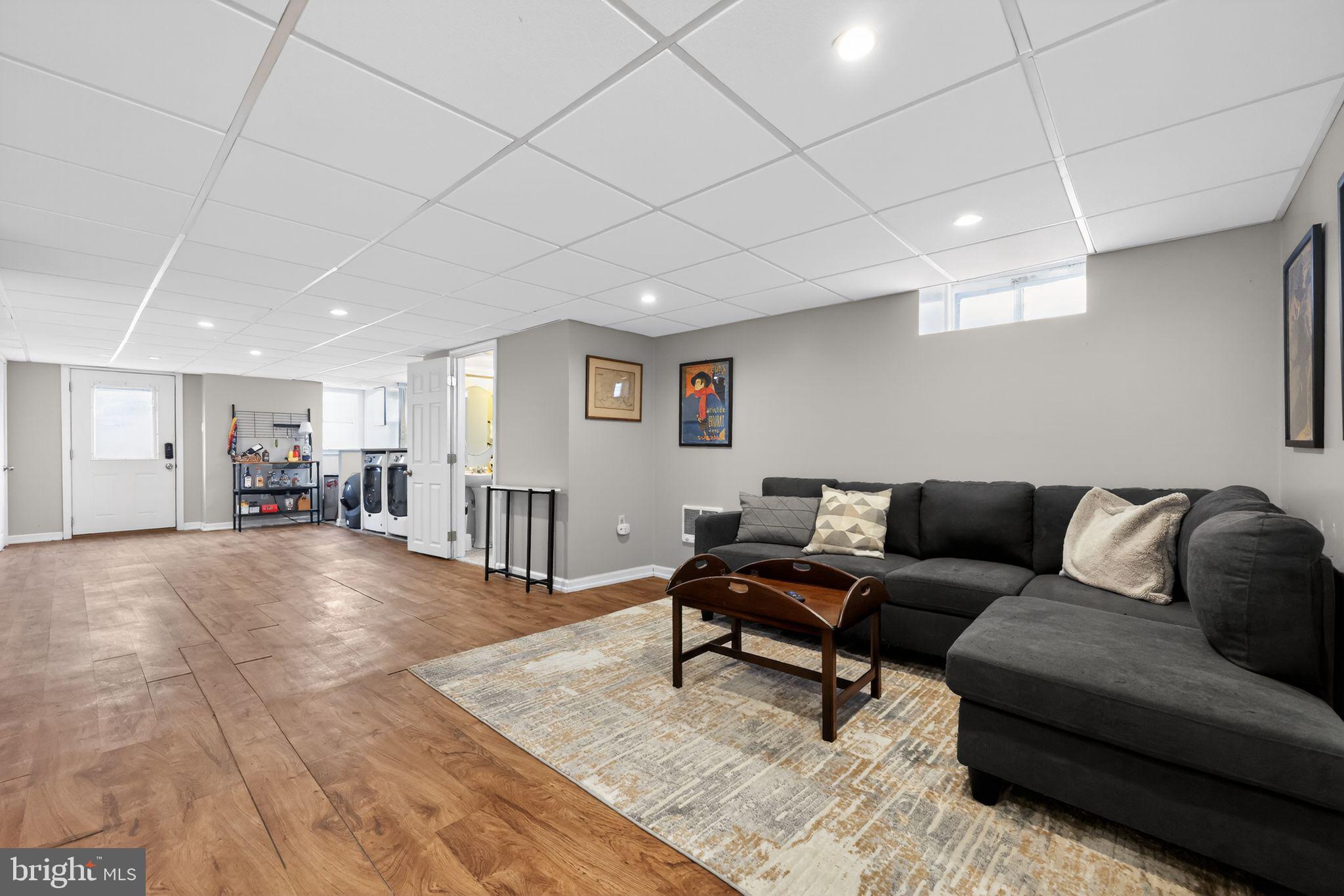 DREXEL PARK GARDEN - Residential