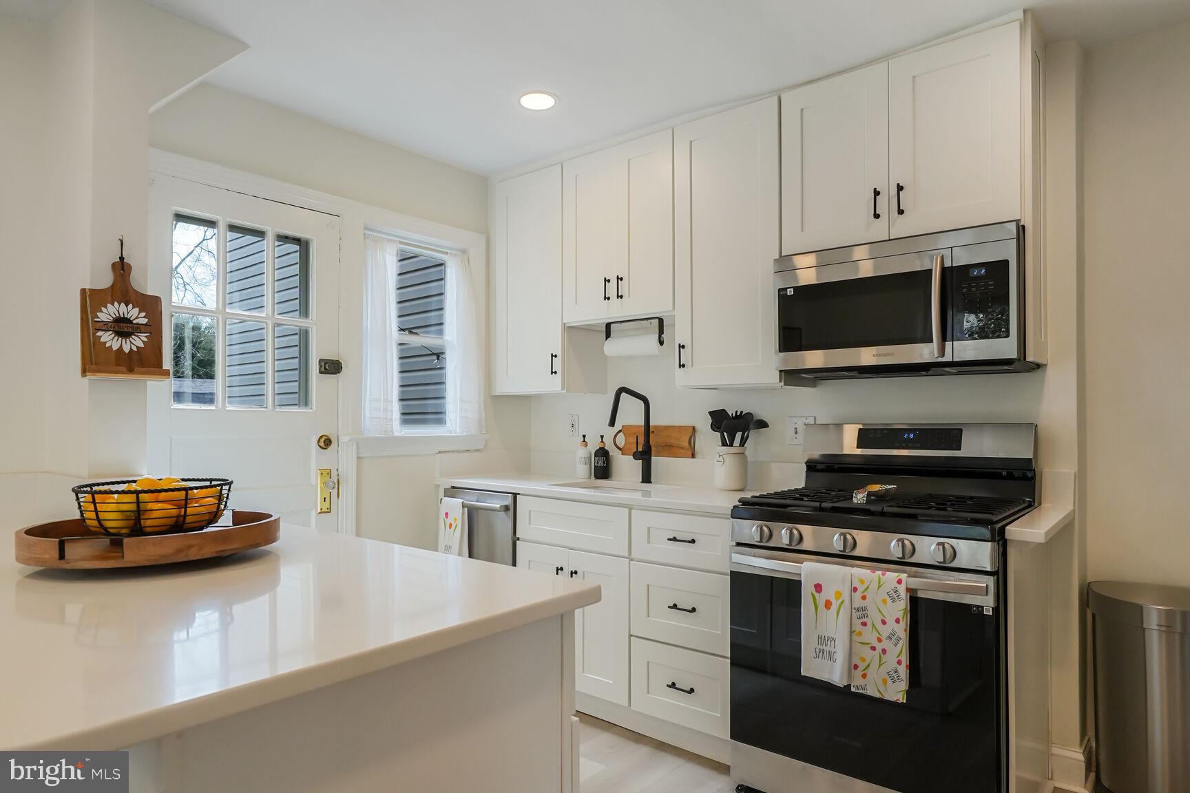 DEL RAY - Residential