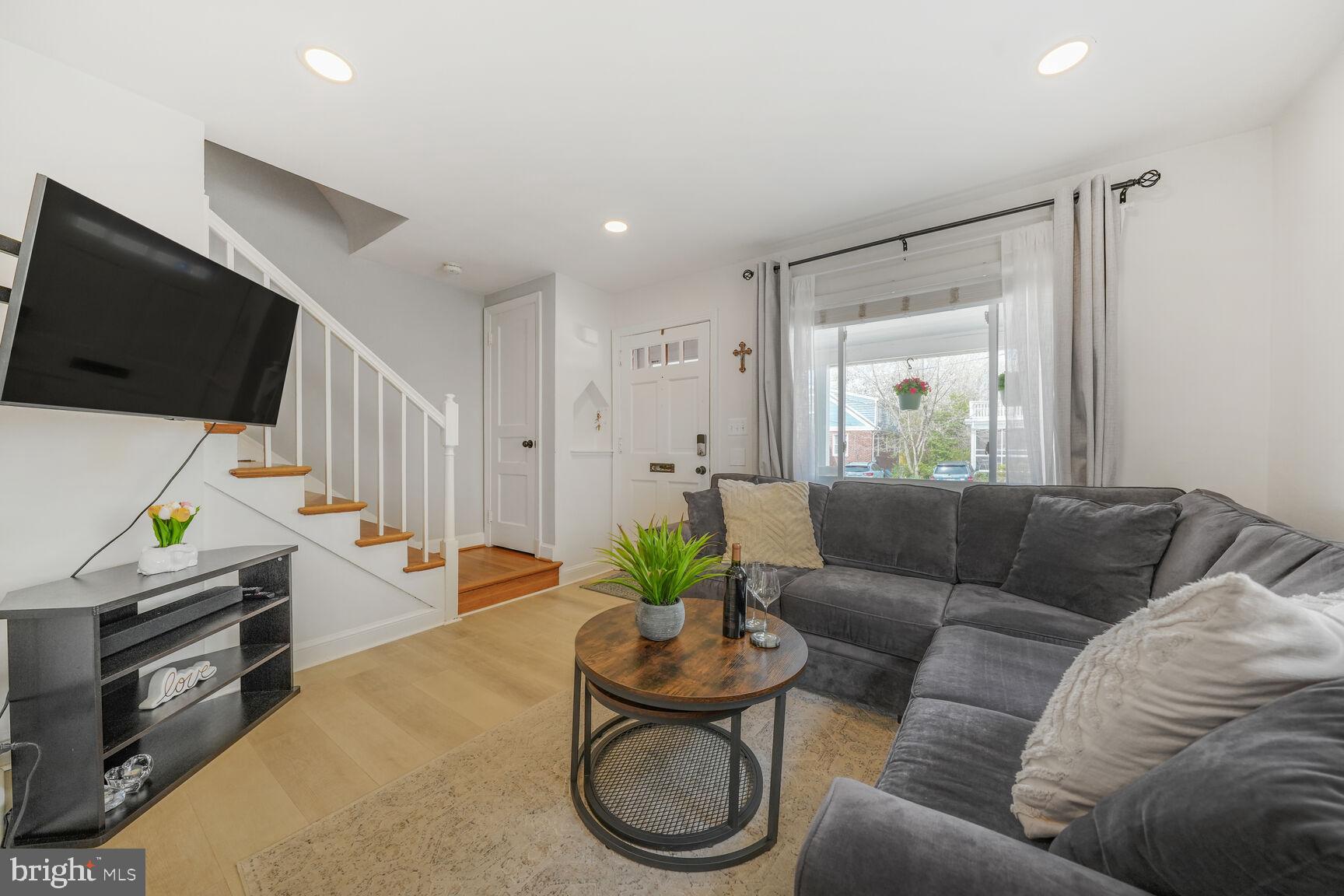 DEL RAY - Residential