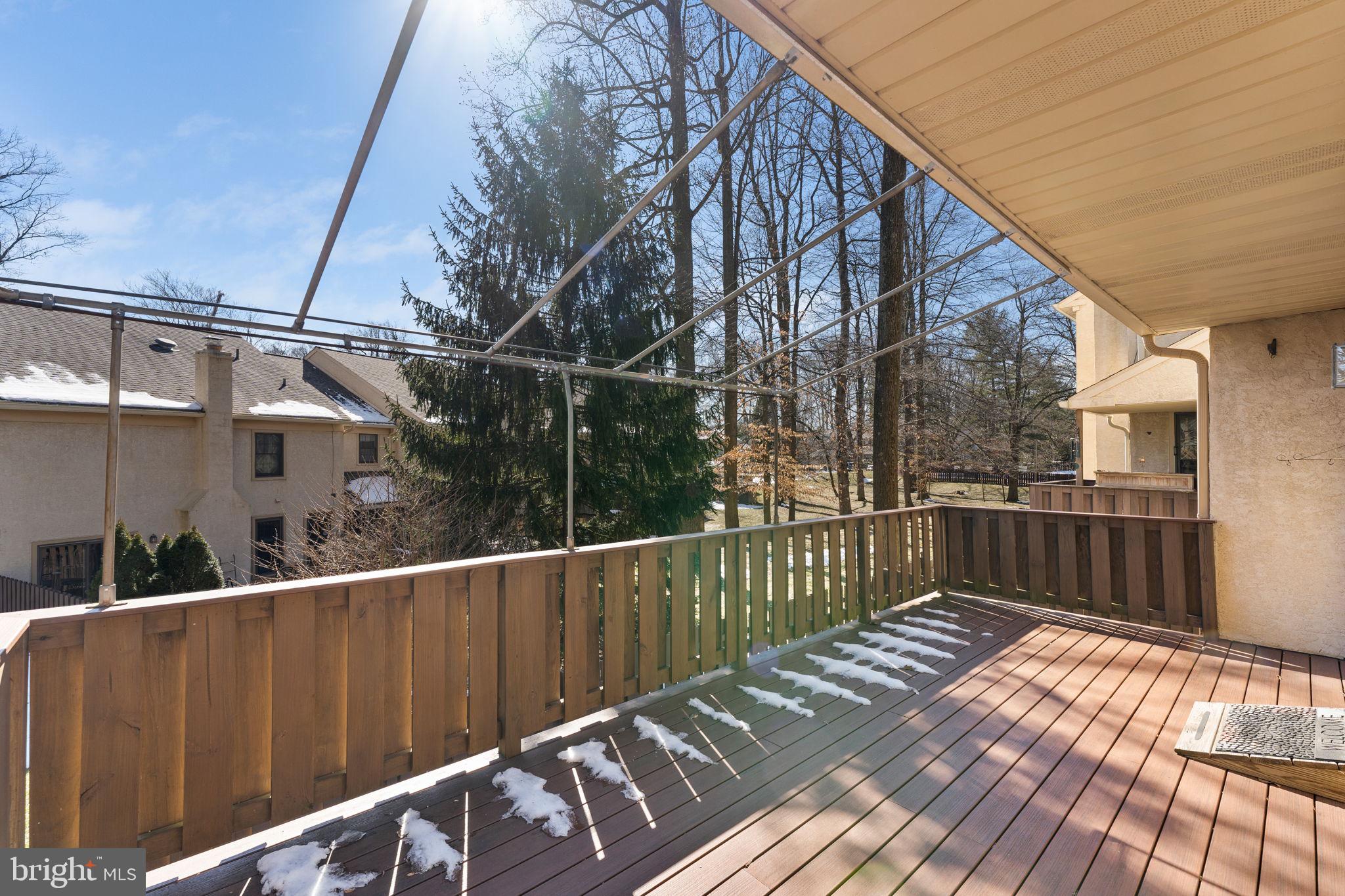 WEATHERSTONE - Residential