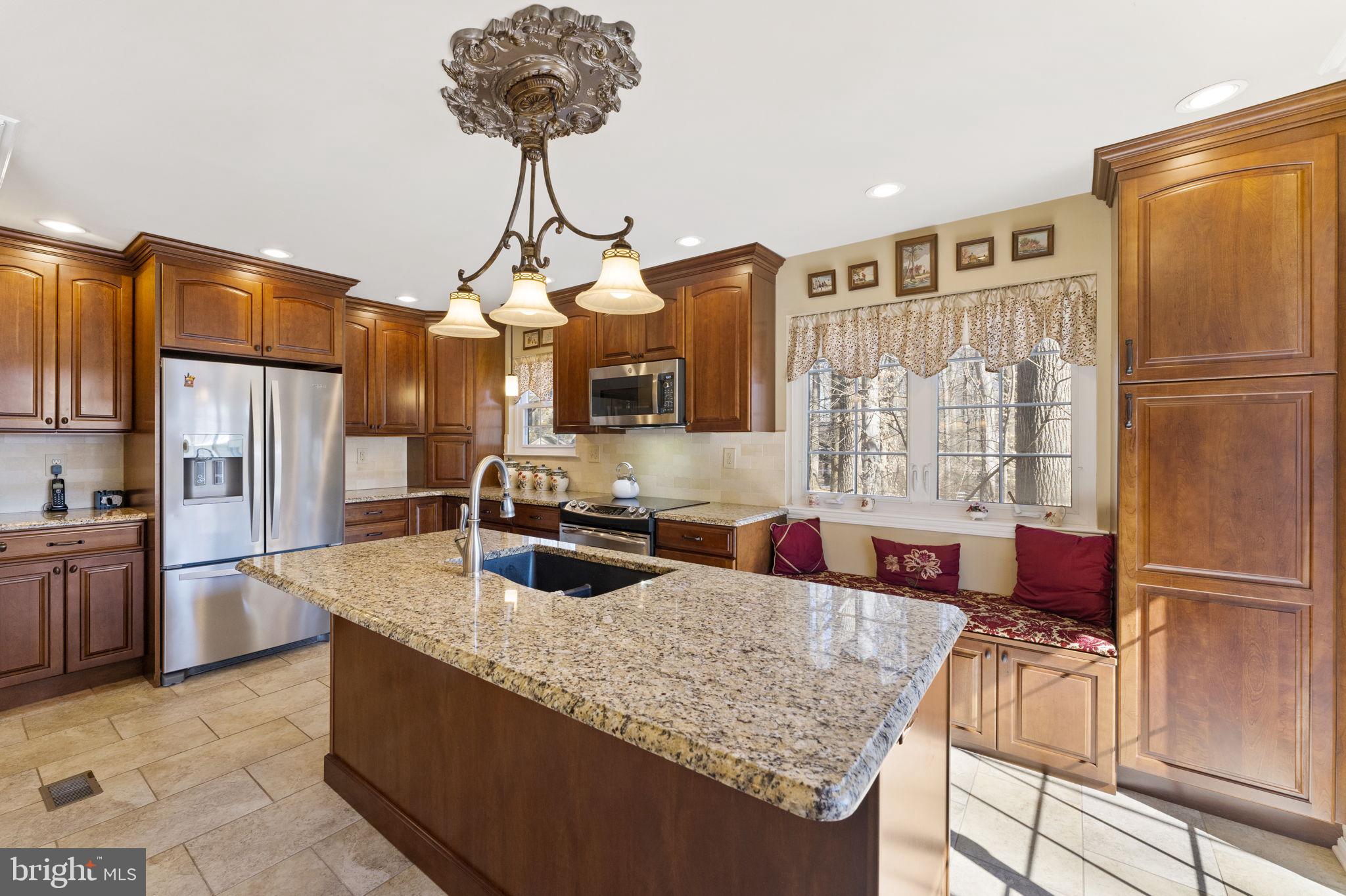 WEATHERSTONE - Residential