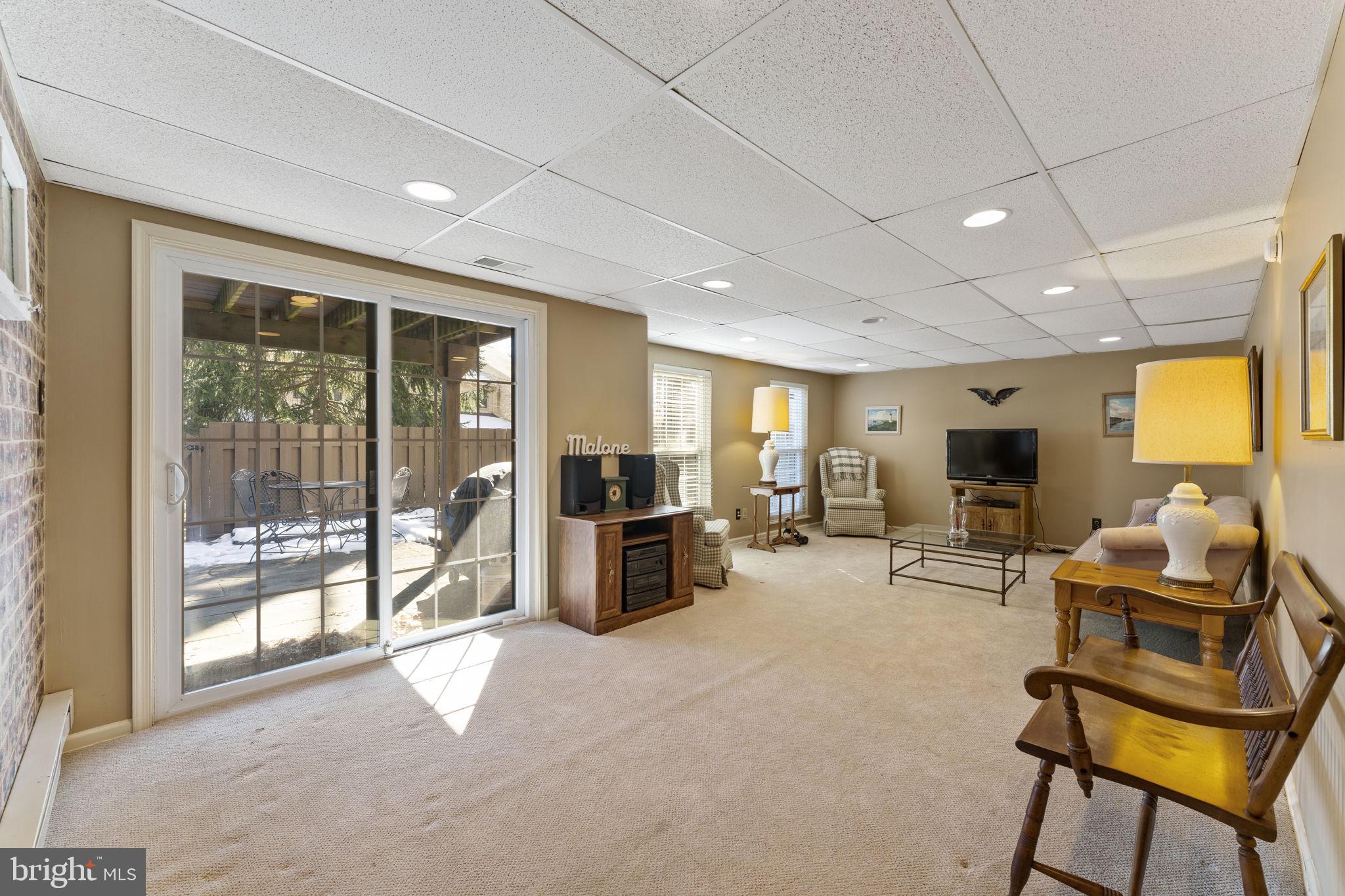 WEATHERSTONE - Residential