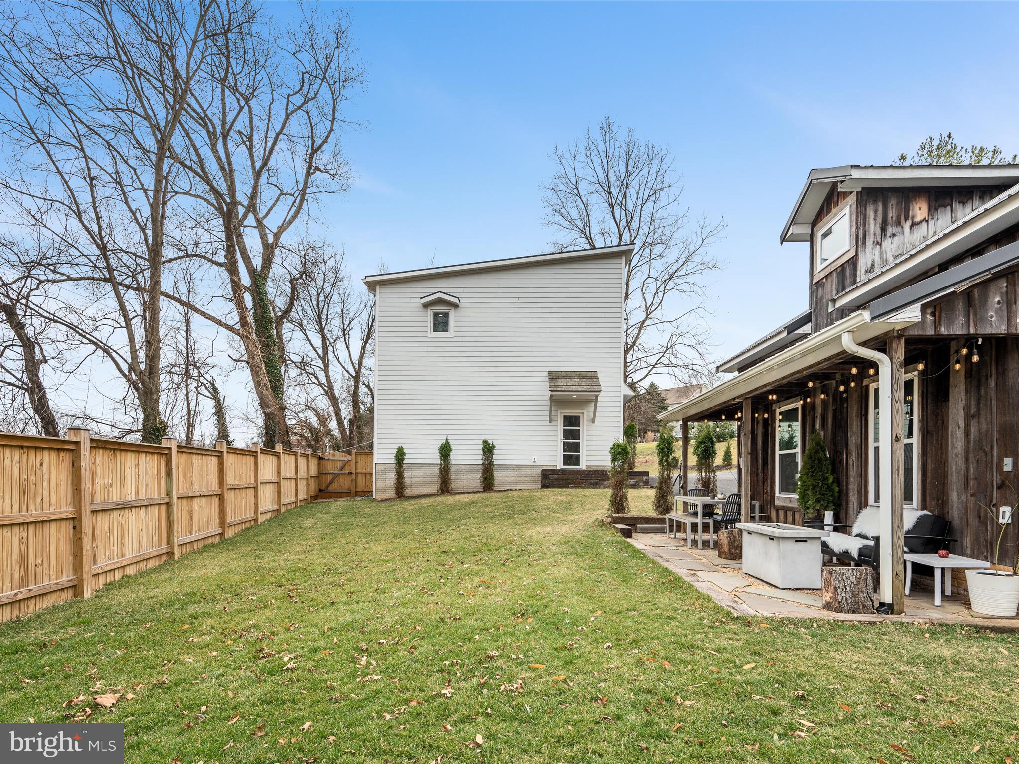 STONELEIGH - Residential