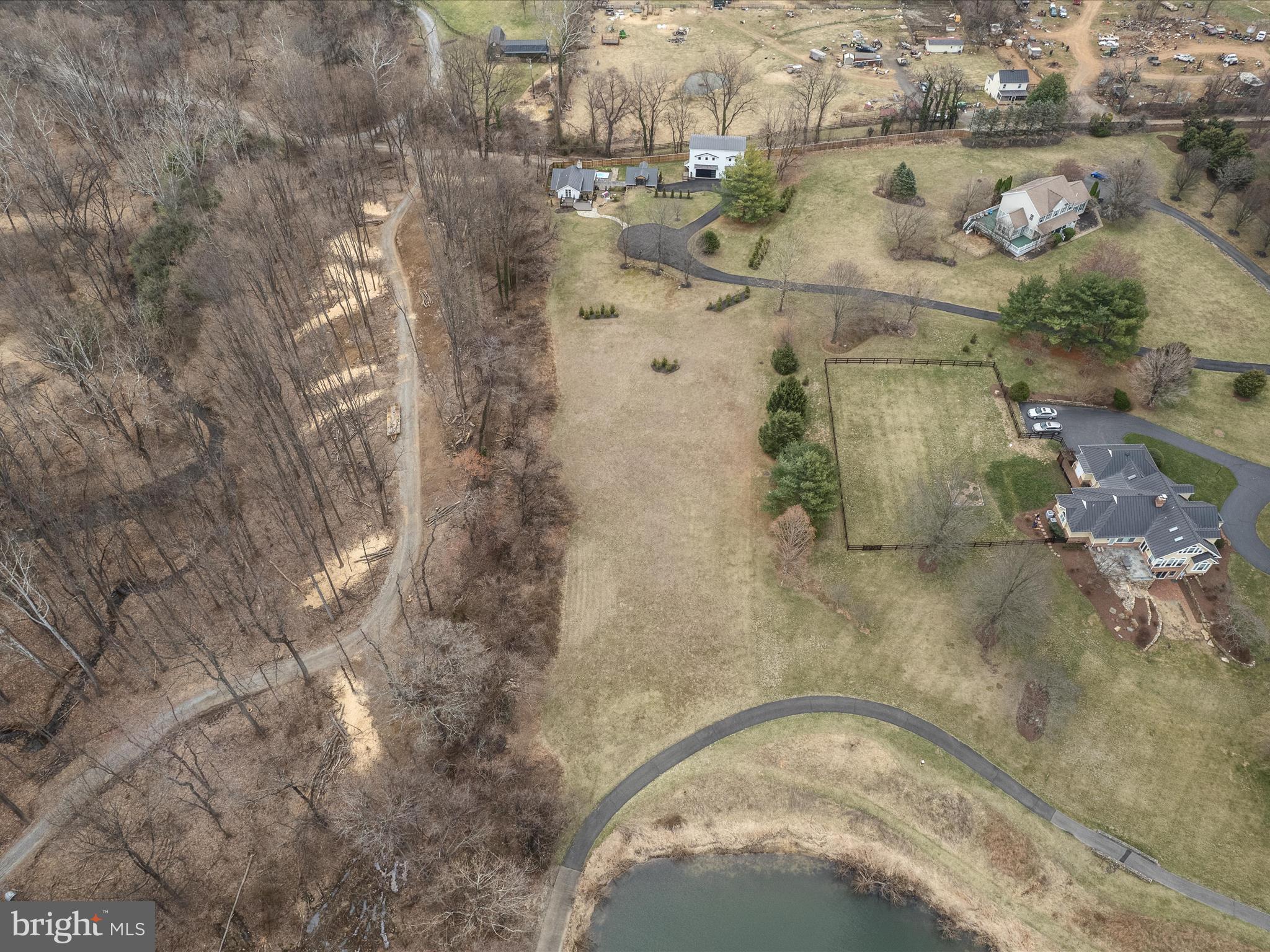 STONELEIGH - Residential