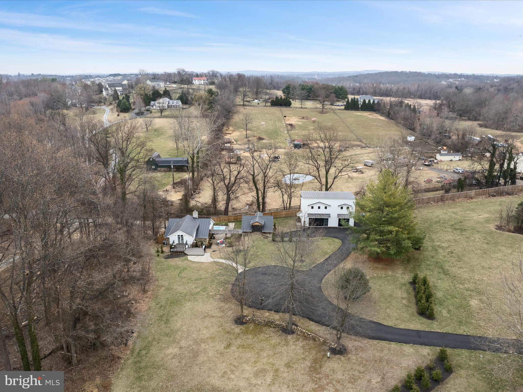 STONELEIGH - Residential