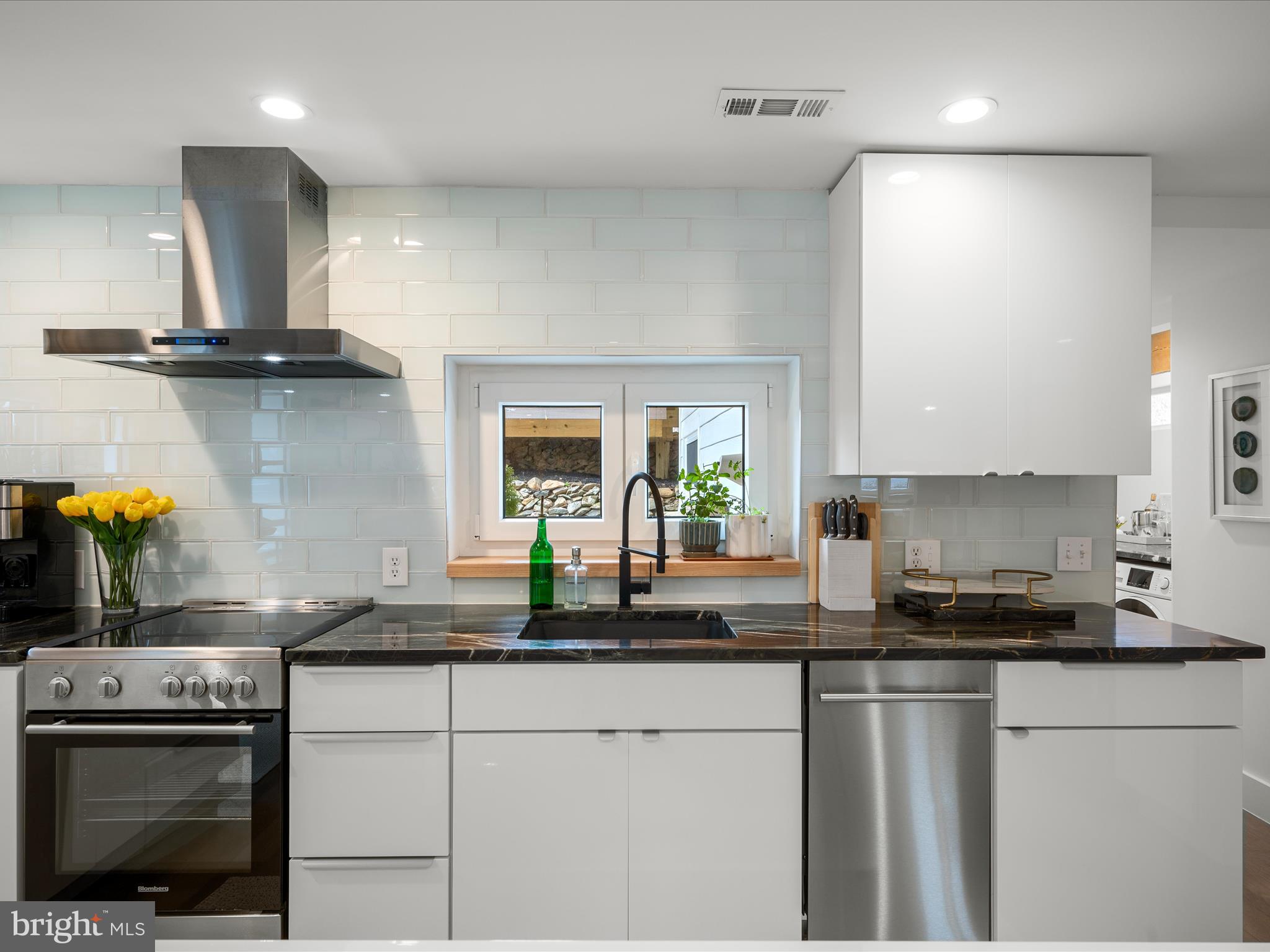 STONELEIGH - Residential