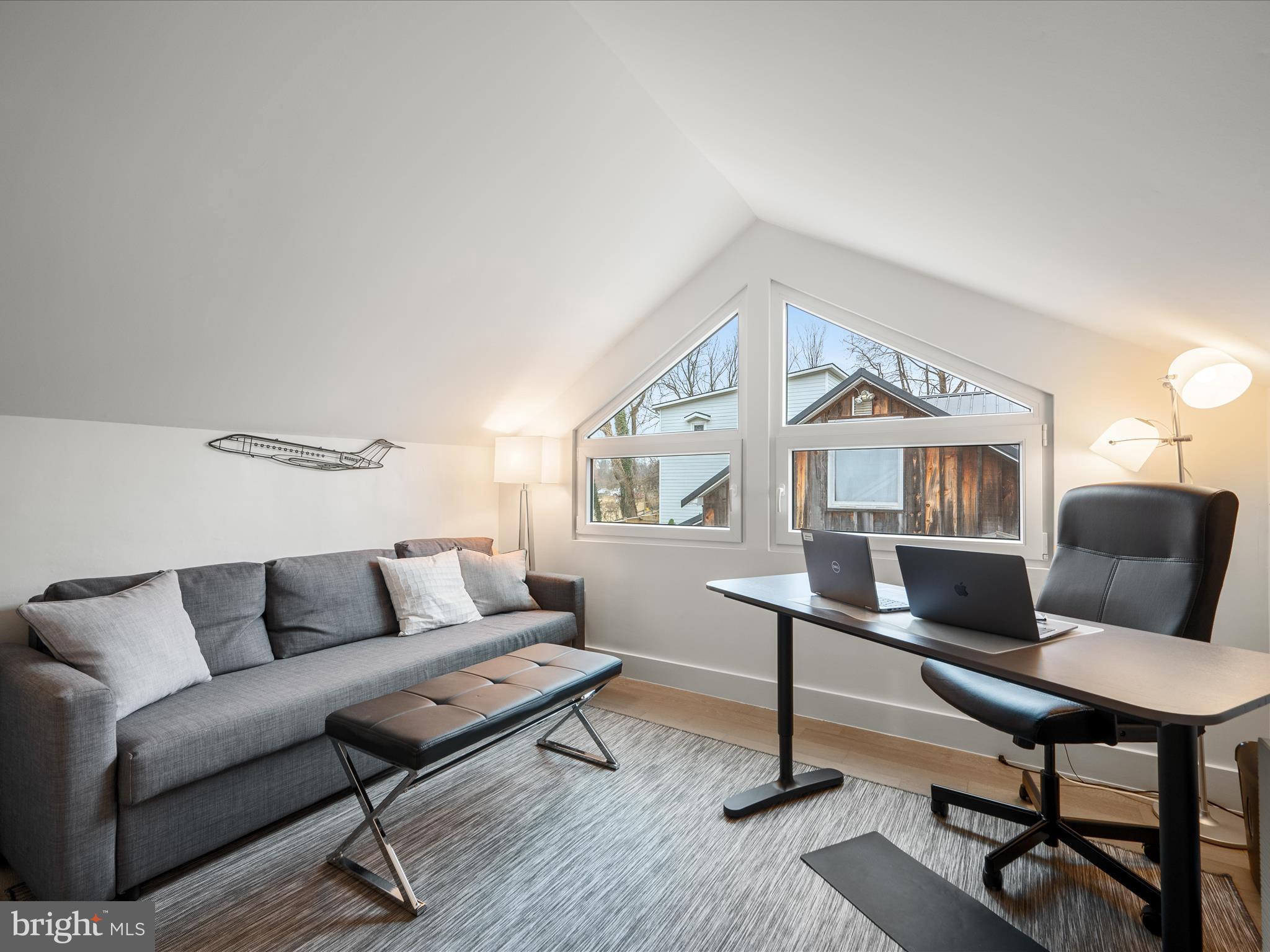 STONELEIGH - Residential