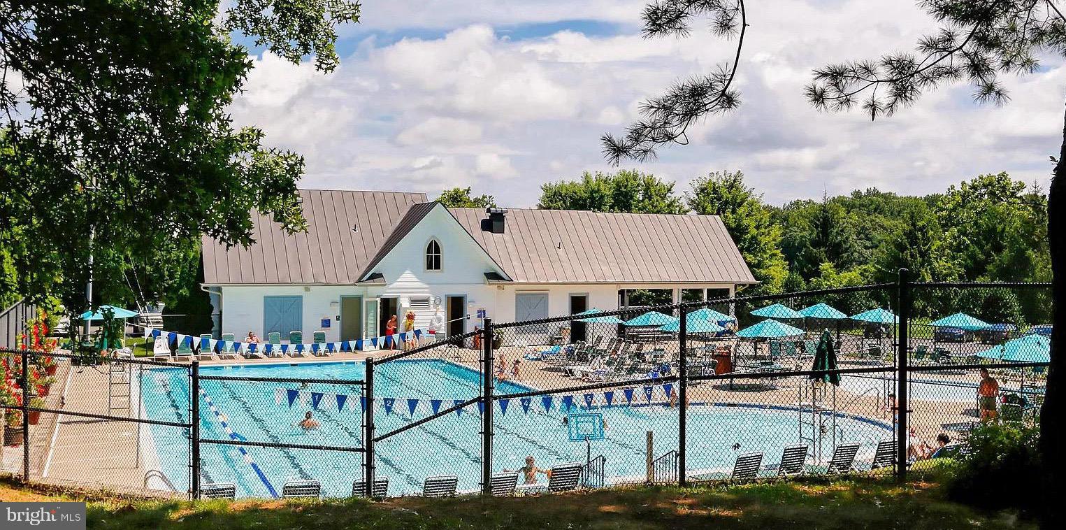 STONELEIGH - Residential