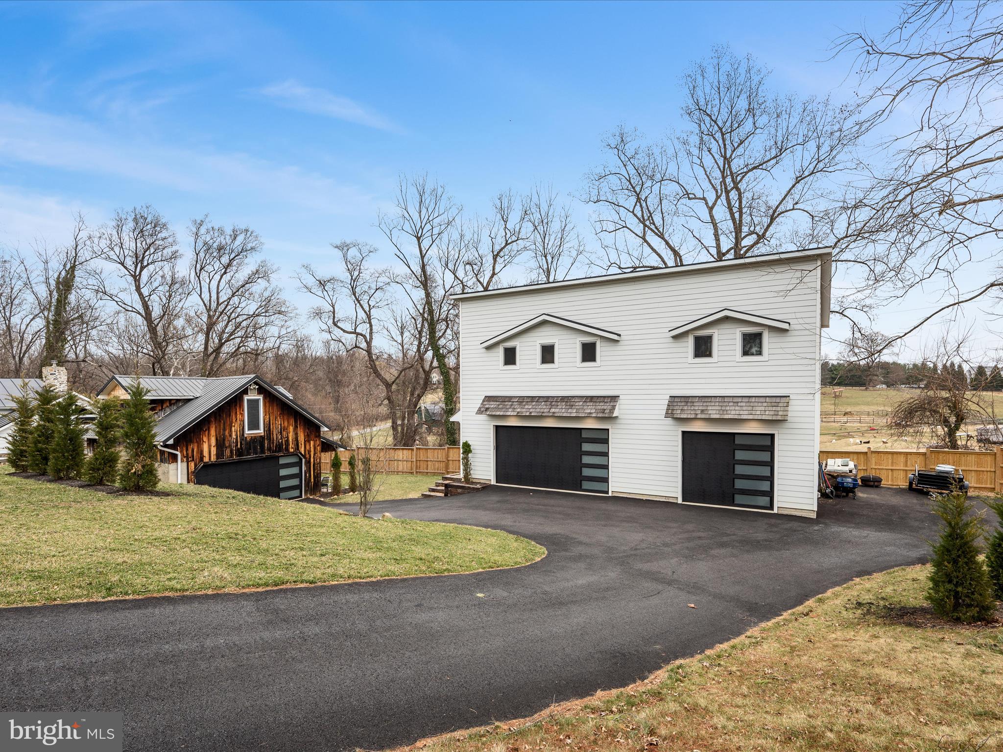 STONELEIGH - Residential