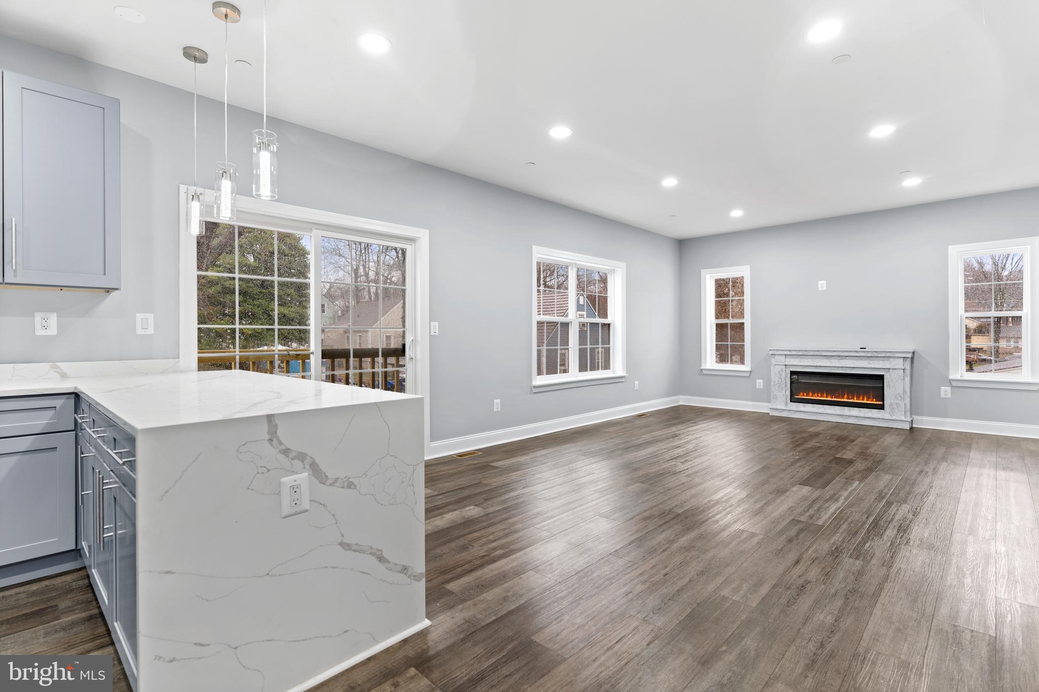 BRADBURY - Residential