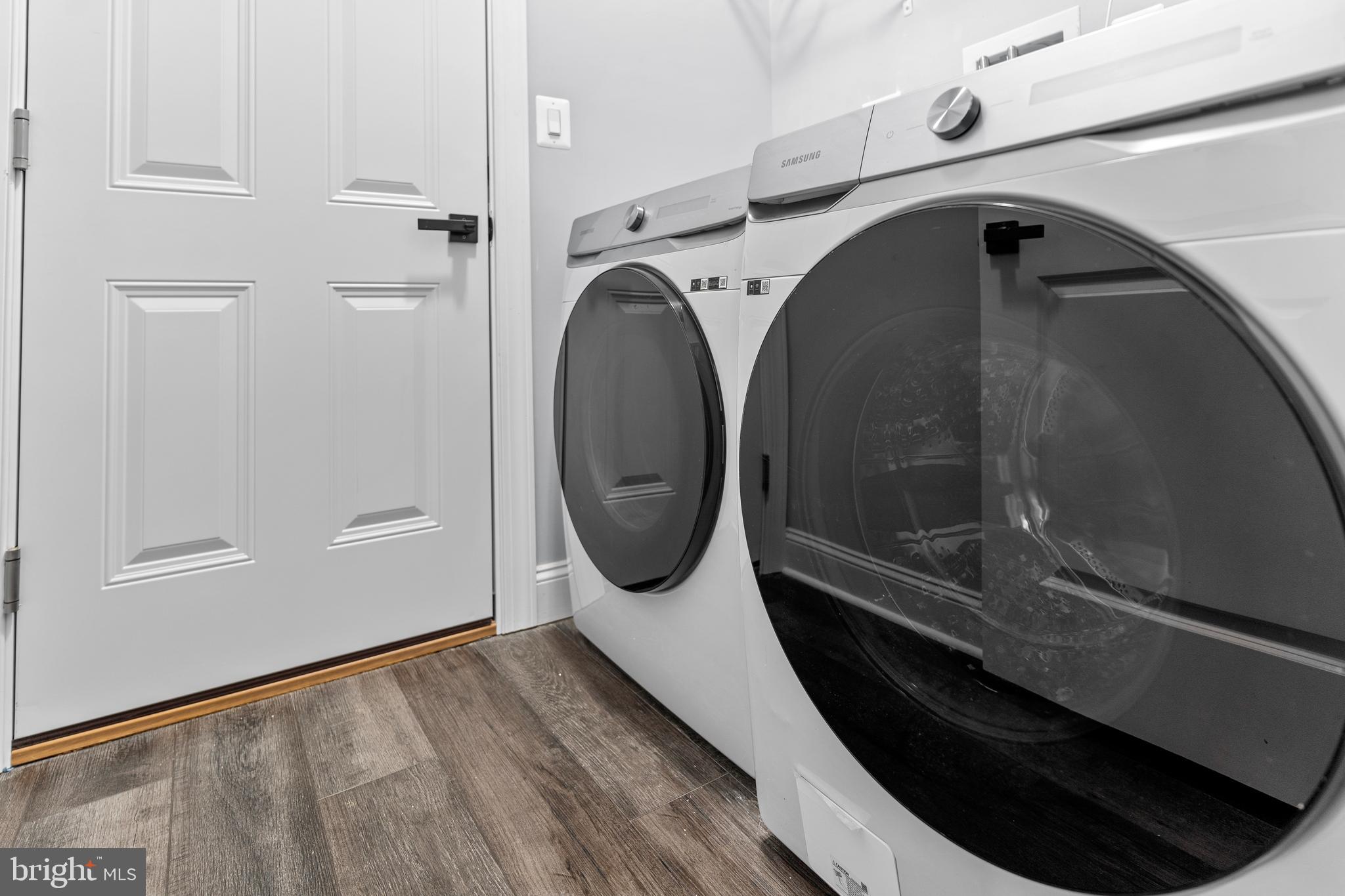 BRADBURY - Residential