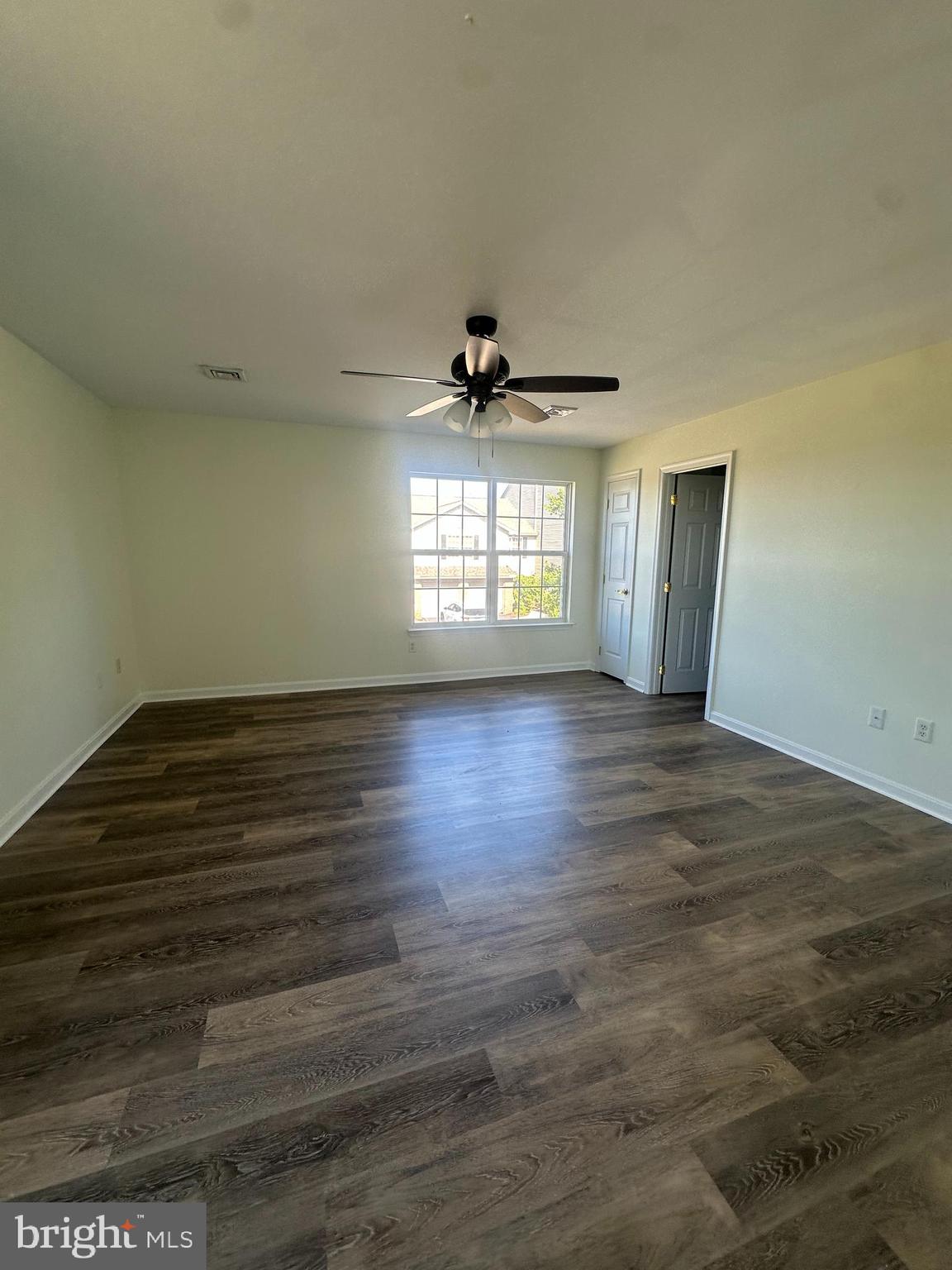 THE PINNACLE - Residential Lease