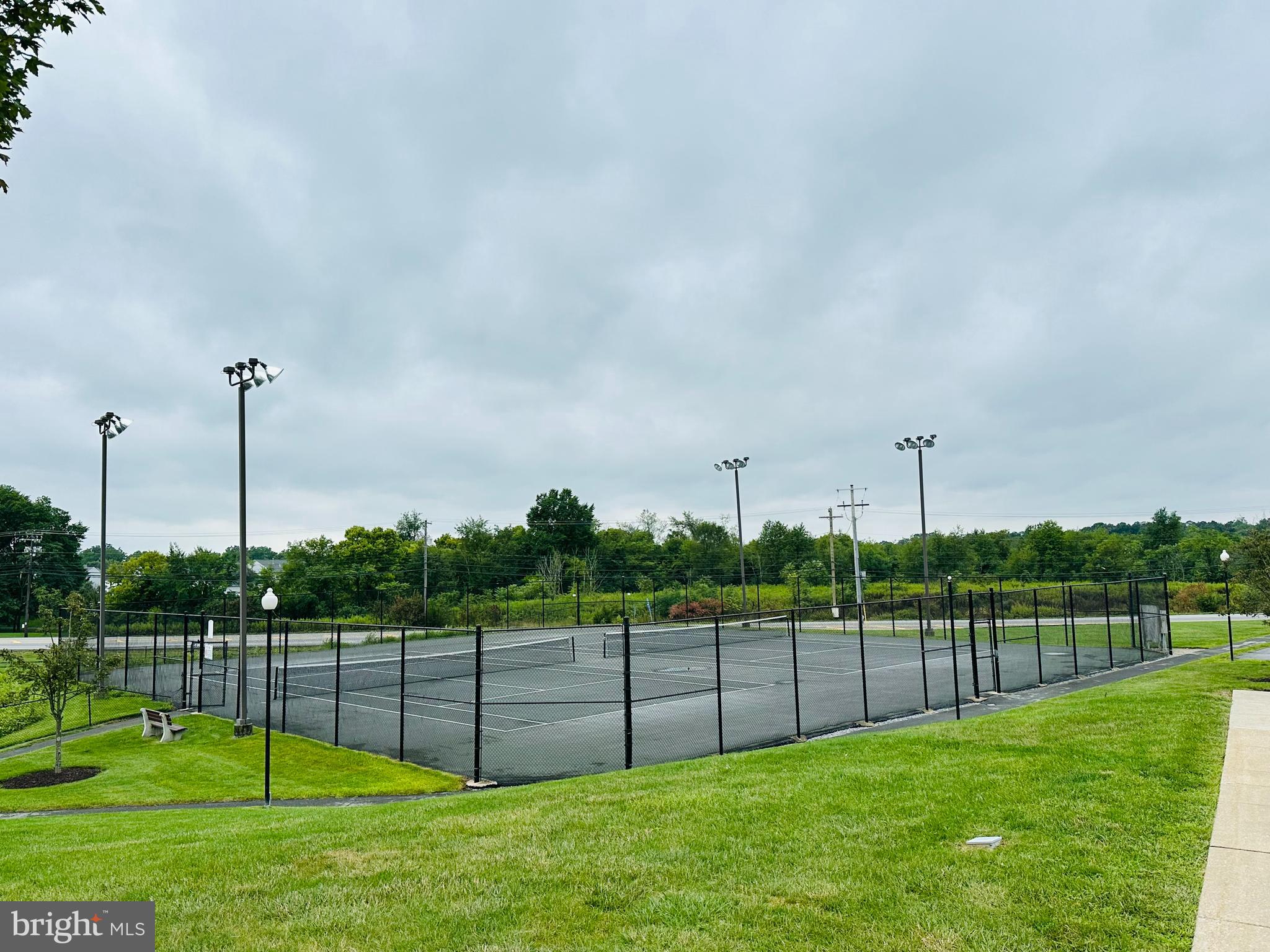 THE PINNACLE - Residential Lease