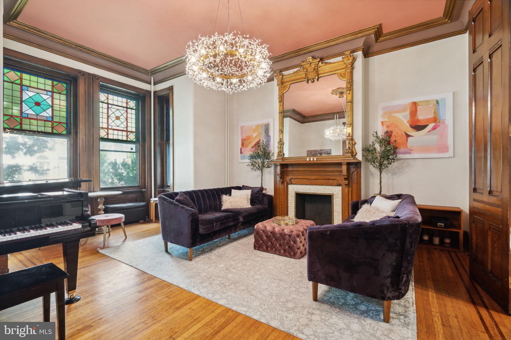 FAIRMOUNT - Residential