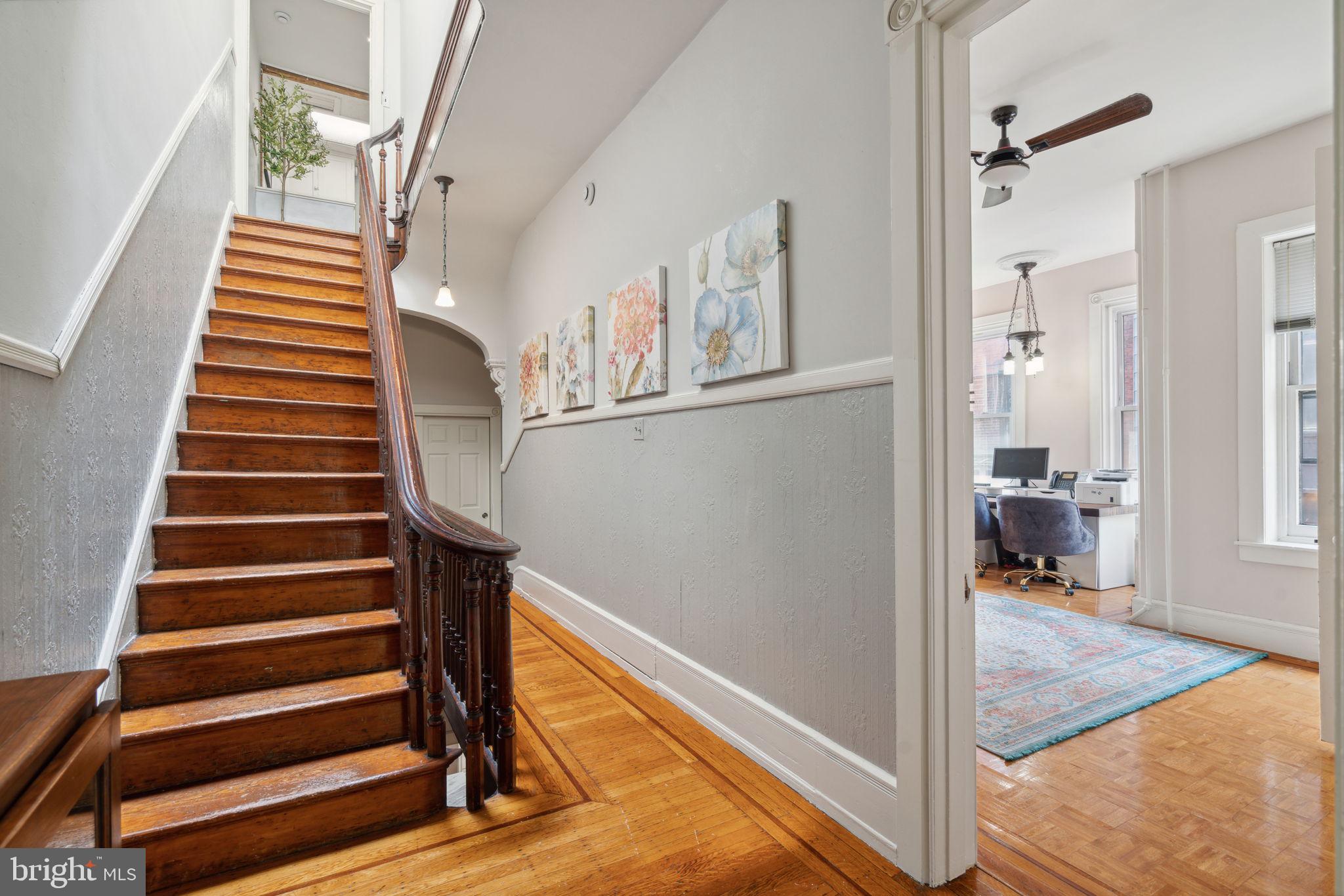 FAIRMOUNT - Residential