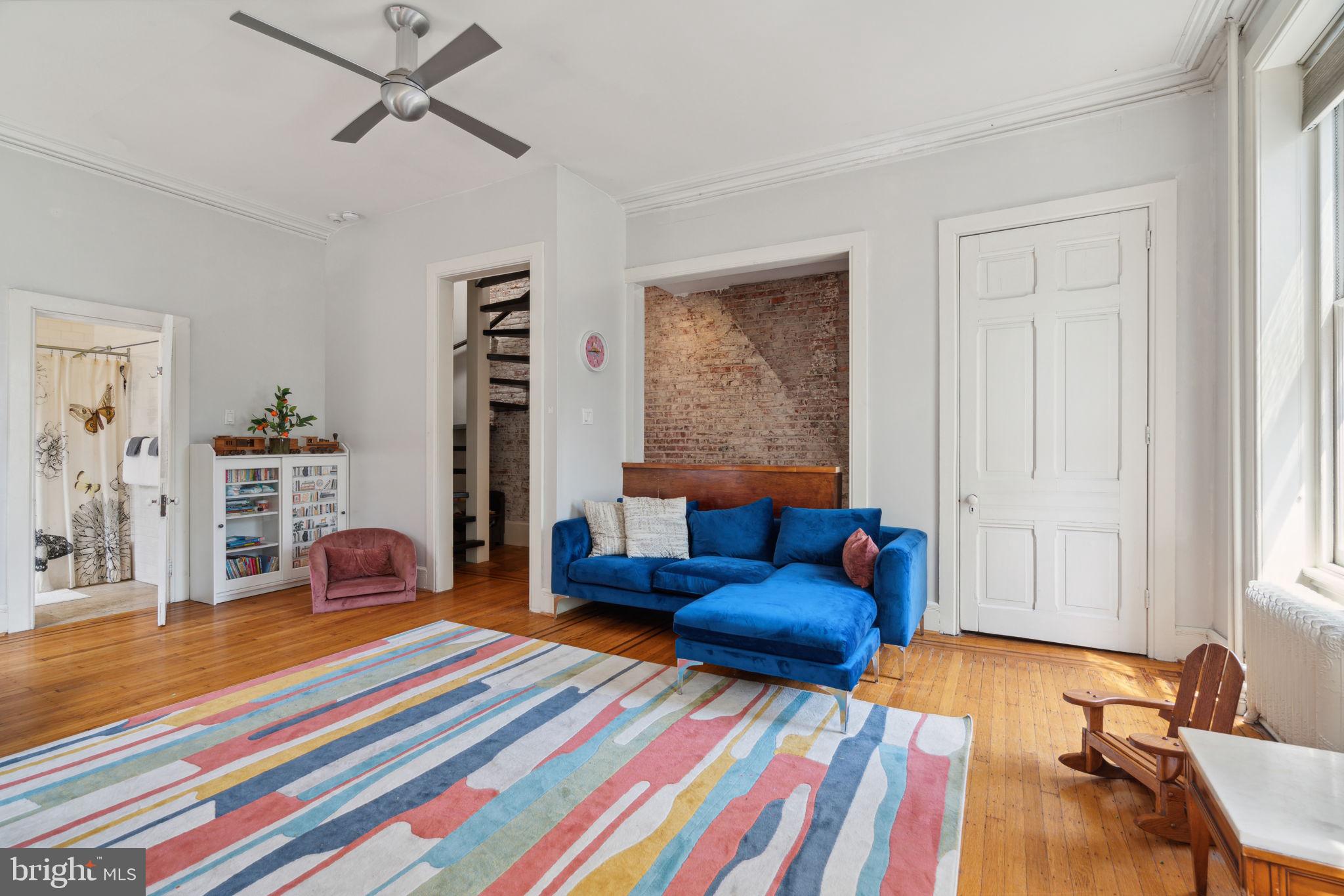 FAIRMOUNT - Residential